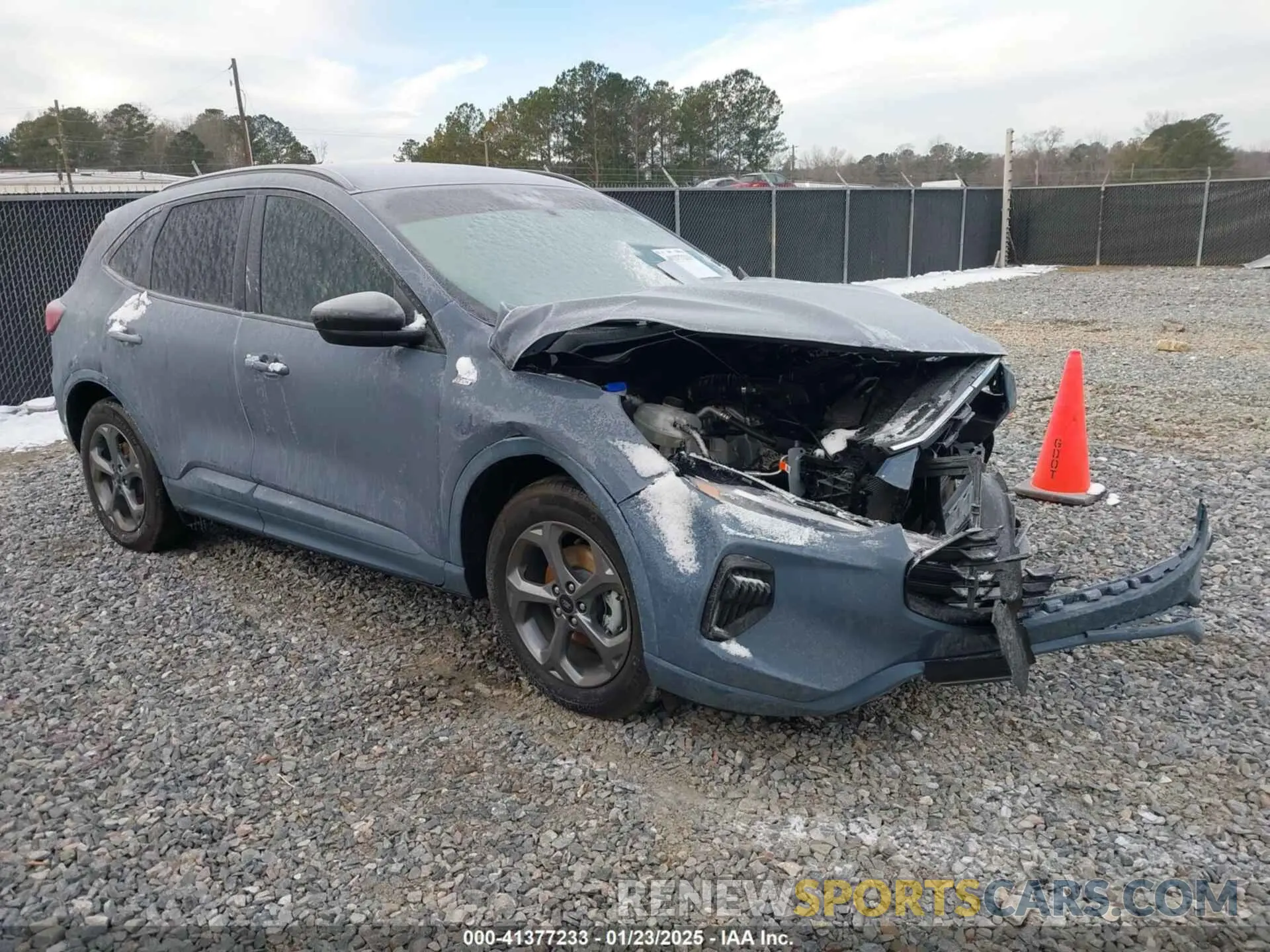 1 Photograph of a damaged car 1FMCU0MN1RUA10495 FORD ESCAPE 2024