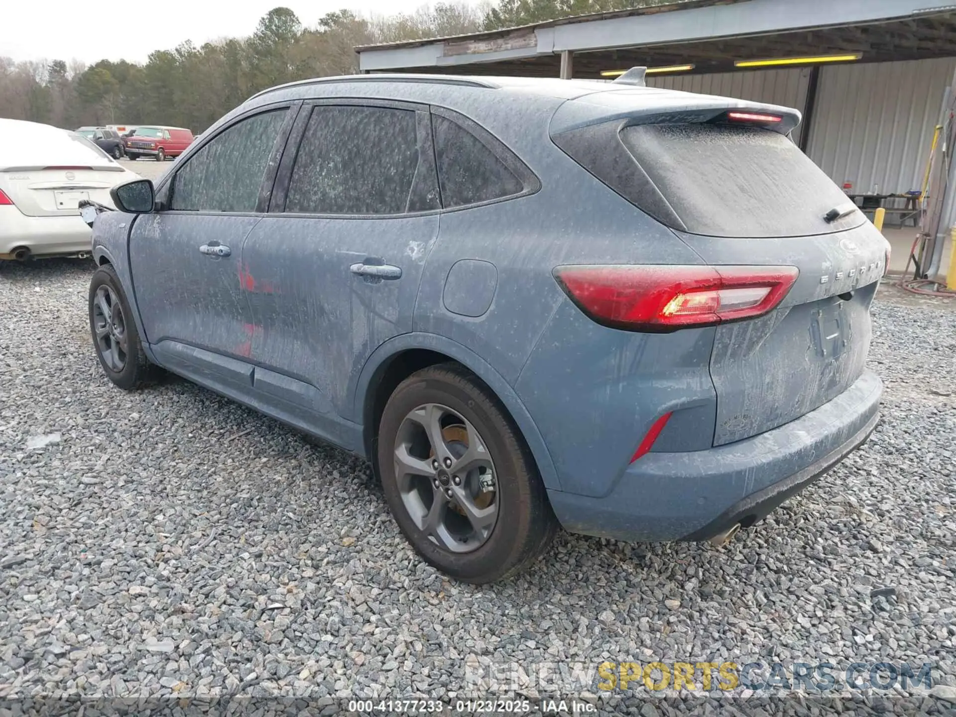 3 Photograph of a damaged car 1FMCU0MN1RUA10495 FORD ESCAPE 2024