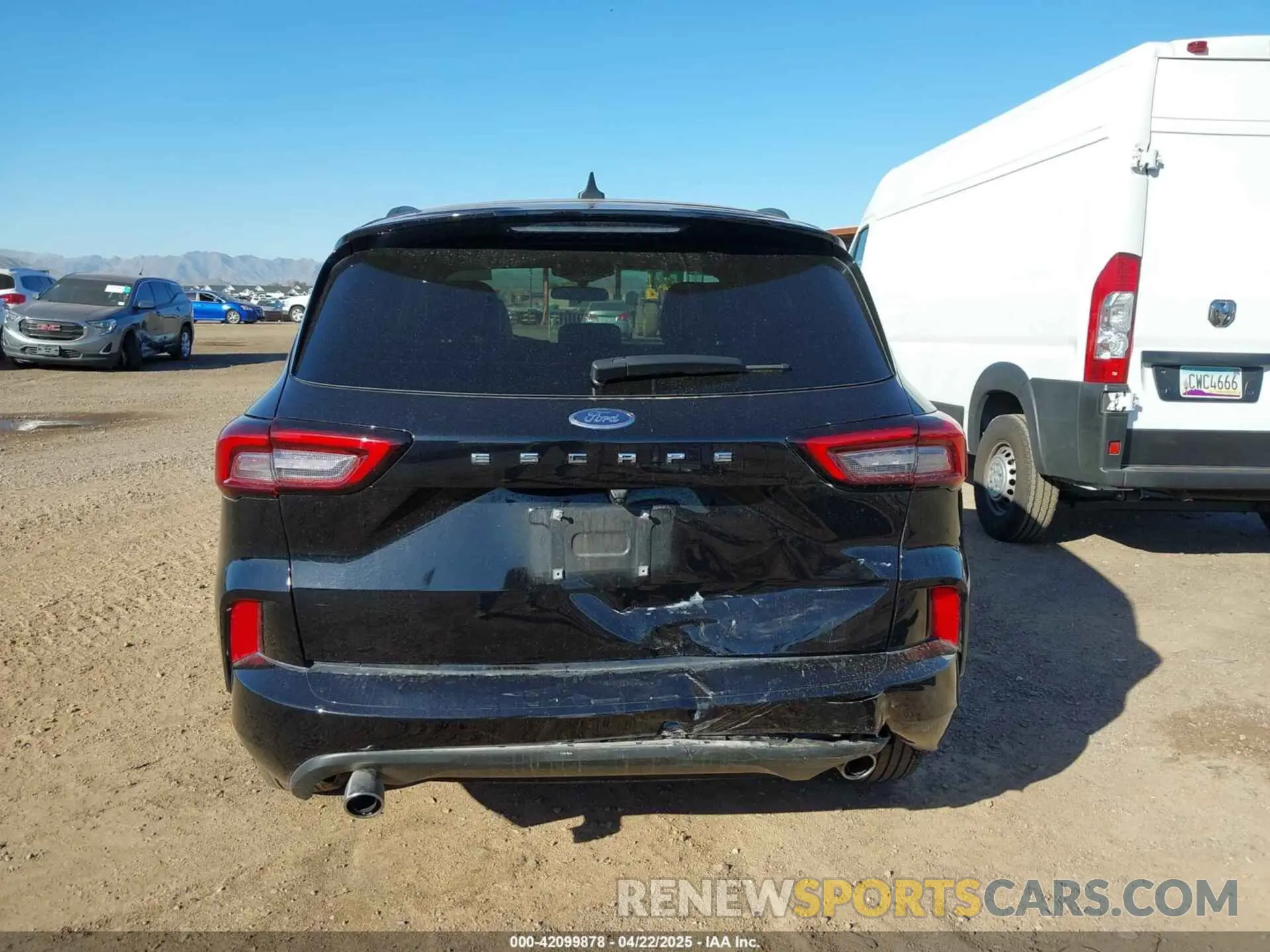 16 Photograph of a damaged car 1FMCU0MN1RUA12893 FORD ESCAPE 2024