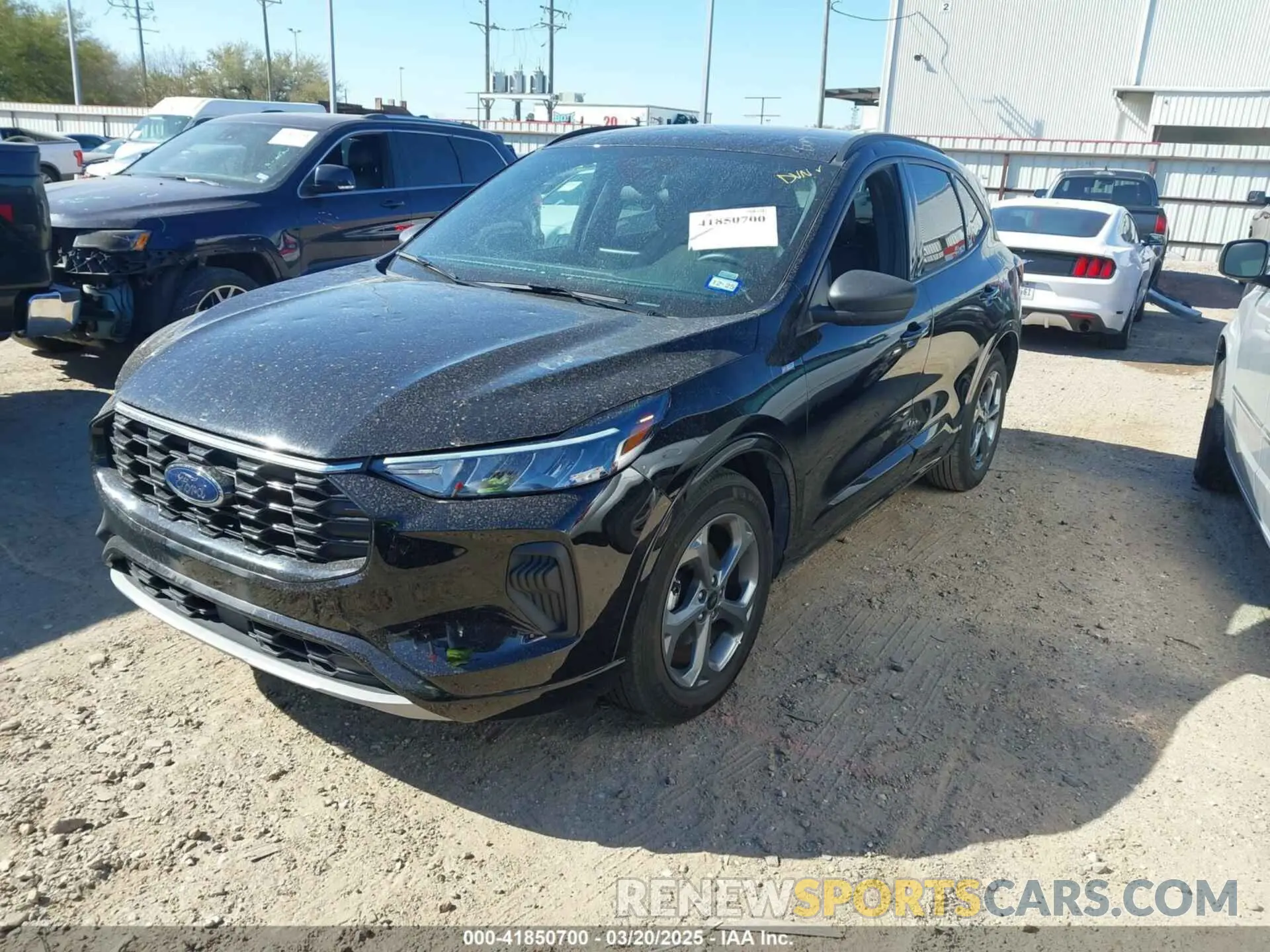 2 Photograph of a damaged car 1FMCU0MN2RUA12837 FORD ESCAPE 2024