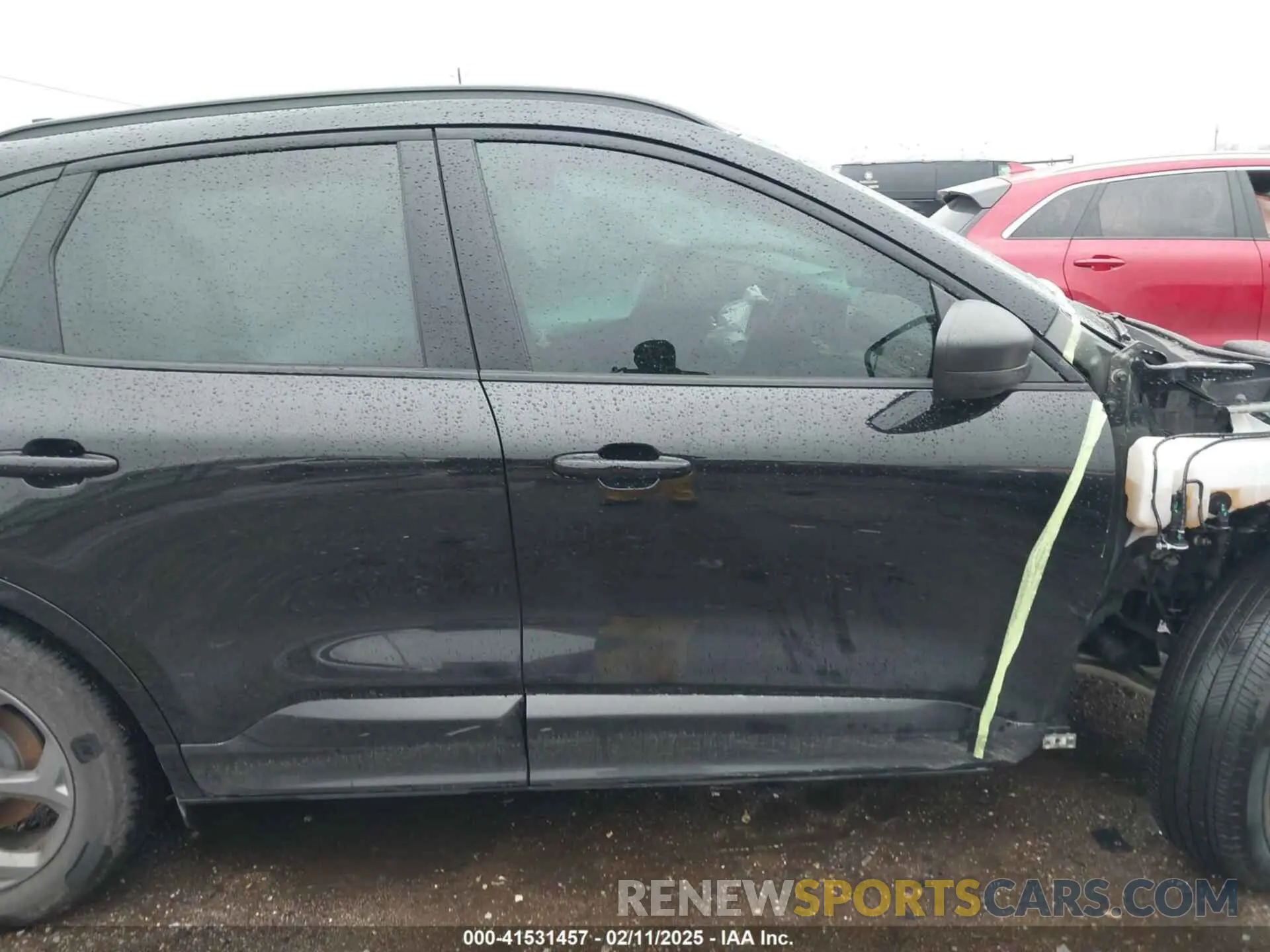 14 Photograph of a damaged car 1FMCU0MN2RUB58851 FORD ESCAPE 2024