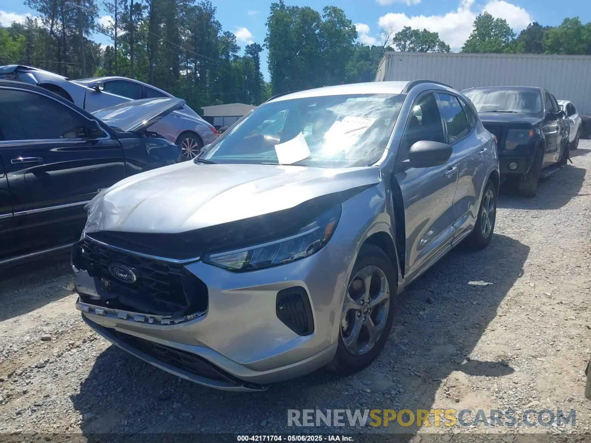 2 Photograph of a damaged car 1FMCU0MNXRUA44743 FORD ESCAPE 2024