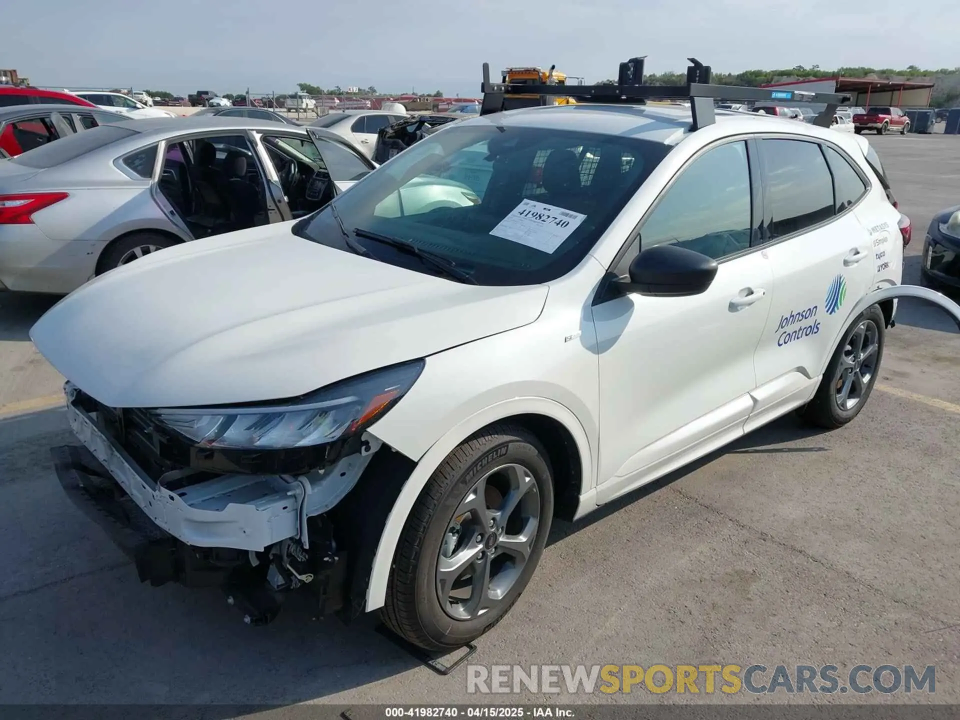 2 Photograph of a damaged car 1FMCU0MZ3RUA27673 FORD ESCAPE 2024