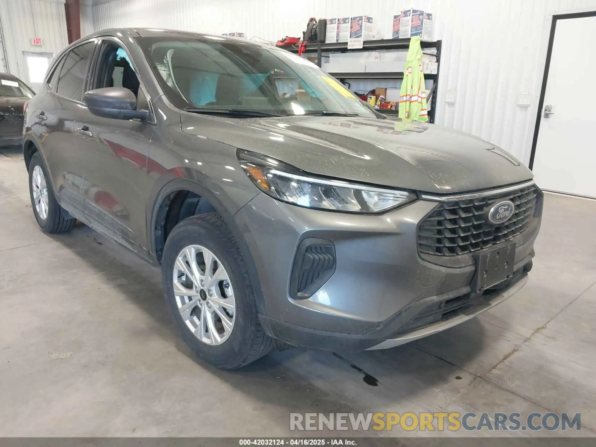 1 Photograph of a damaged car 1FMCU9GN4RUA66396 FORD ESCAPE 2024