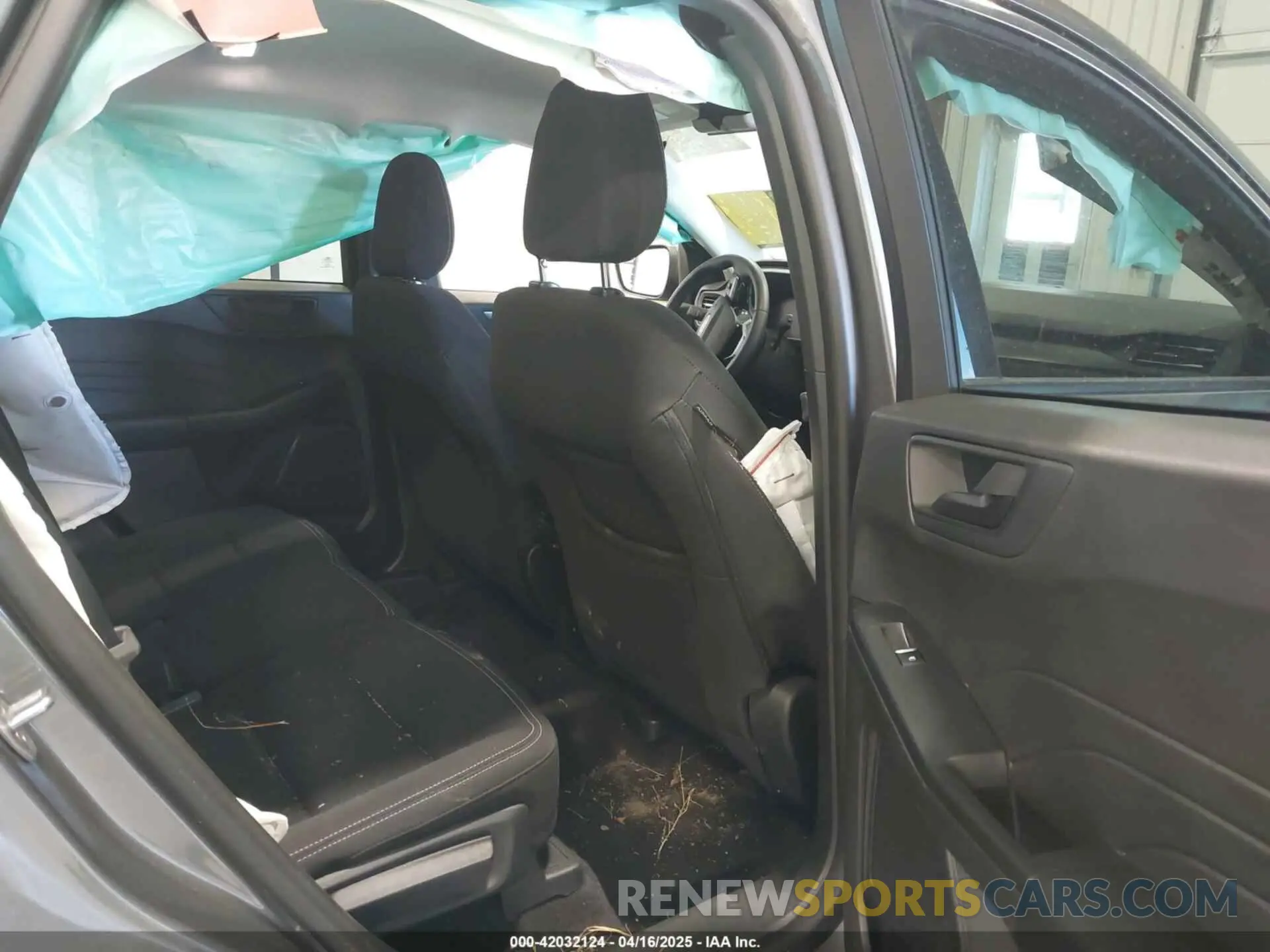 8 Photograph of a damaged car 1FMCU9GN4RUA66396 FORD ESCAPE 2024