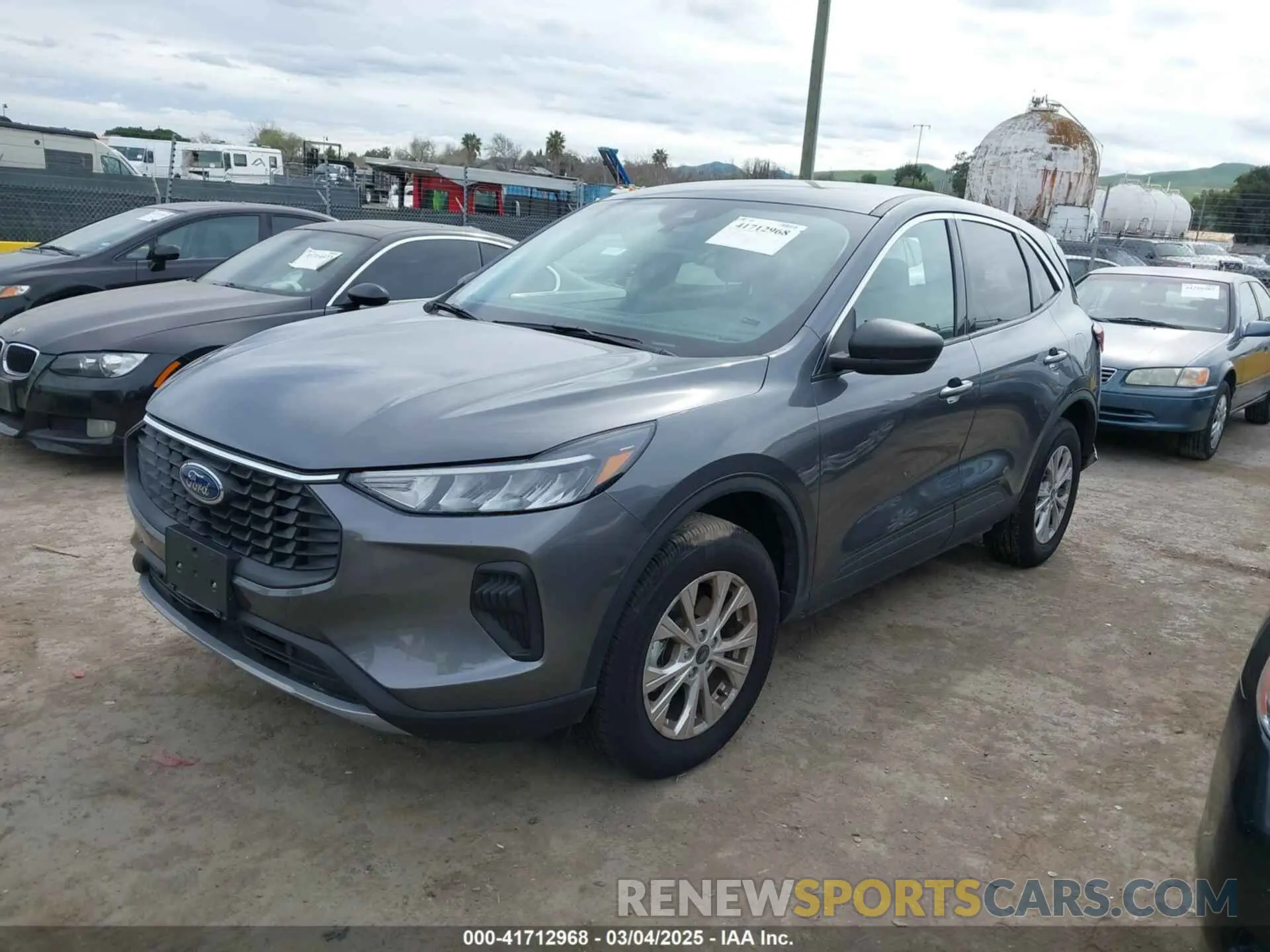 2 Photograph of a damaged car 1FMCU9GN5RUA55312 FORD ESCAPE 2024