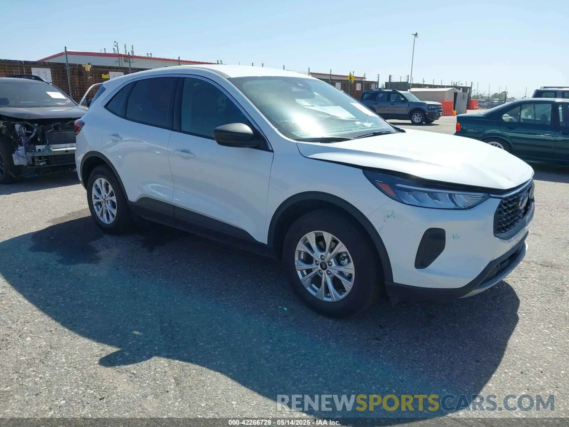 1 Photograph of a damaged car 1FMCU9GN5RUA74068 FORD ESCAPE 2024