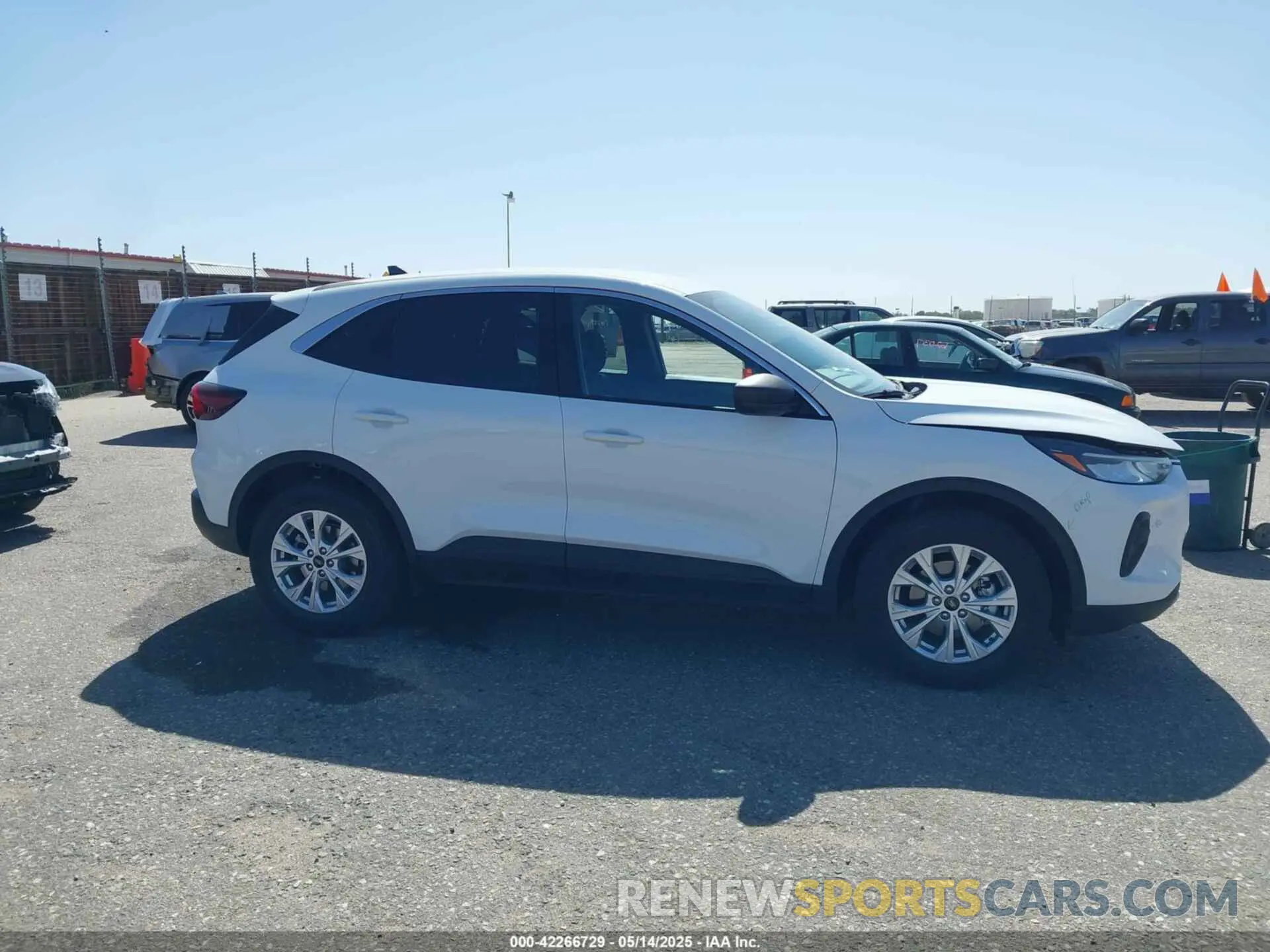 13 Photograph of a damaged car 1FMCU9GN5RUA74068 FORD ESCAPE 2024