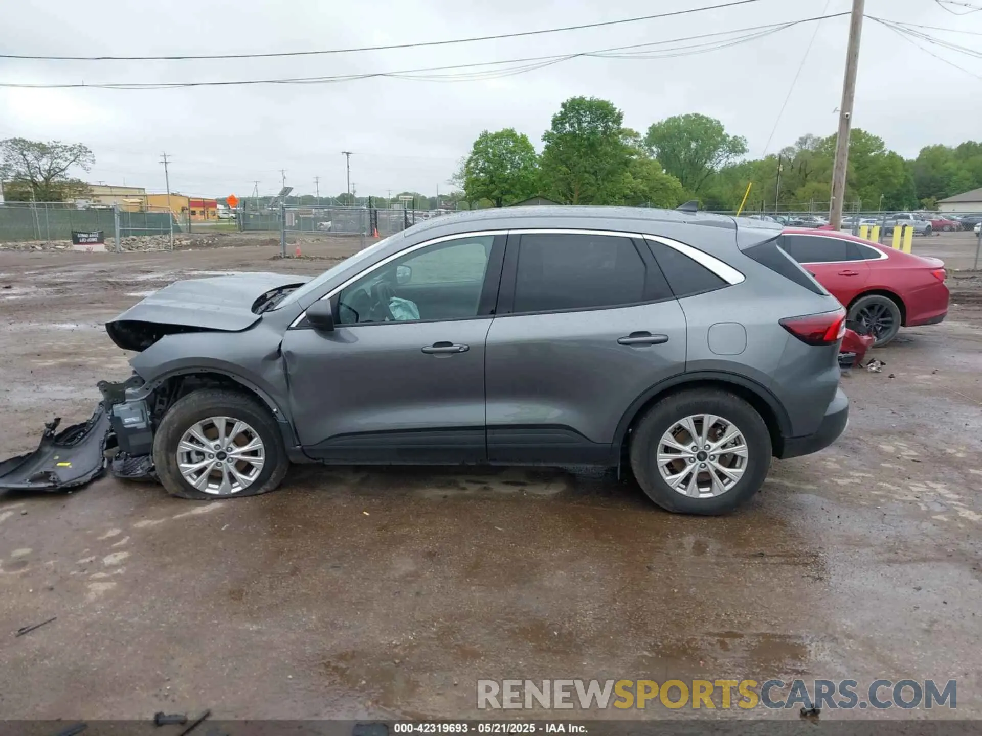 15 Photograph of a damaged car 1FMCU9GN5RUB14794 FORD ESCAPE 2024