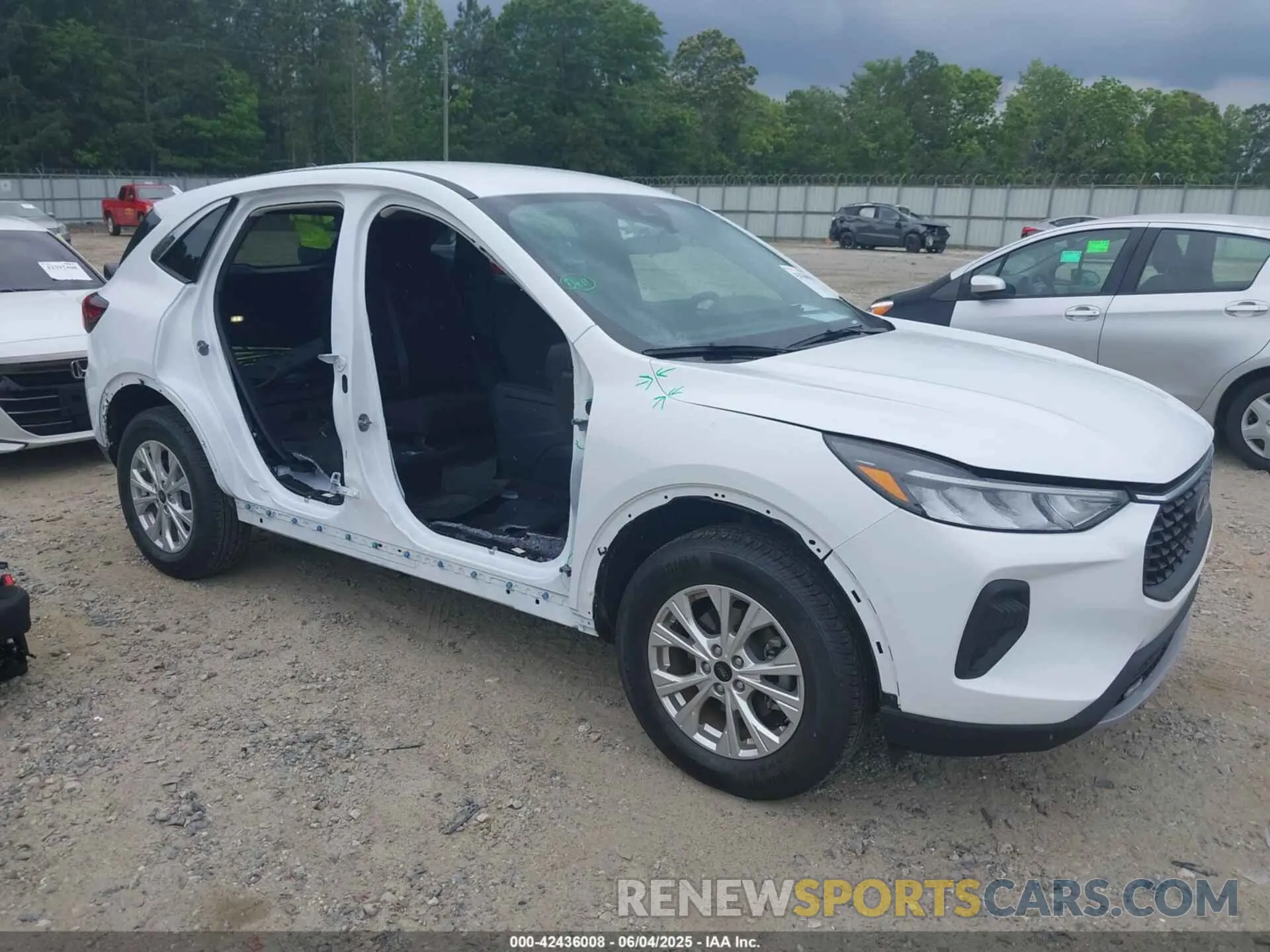 1 Photograph of a damaged car 1FMCU9GN6RUA37577 FORD ESCAPE 2024