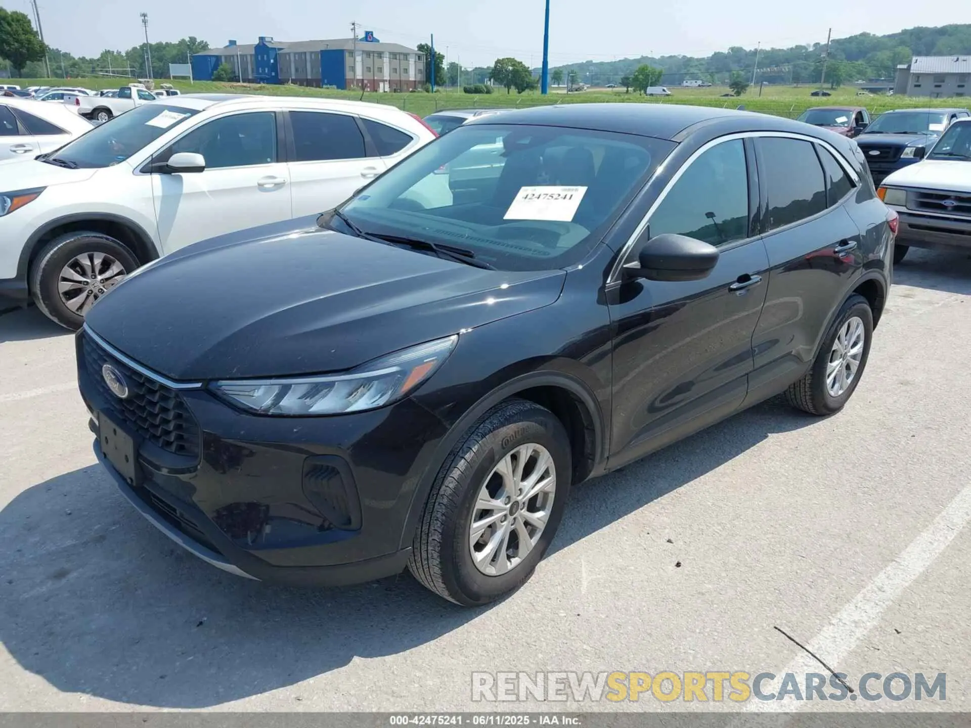 2 Photograph of a damaged car 1FMCU9GN7RUA01364 FORD ESCAPE 2024
