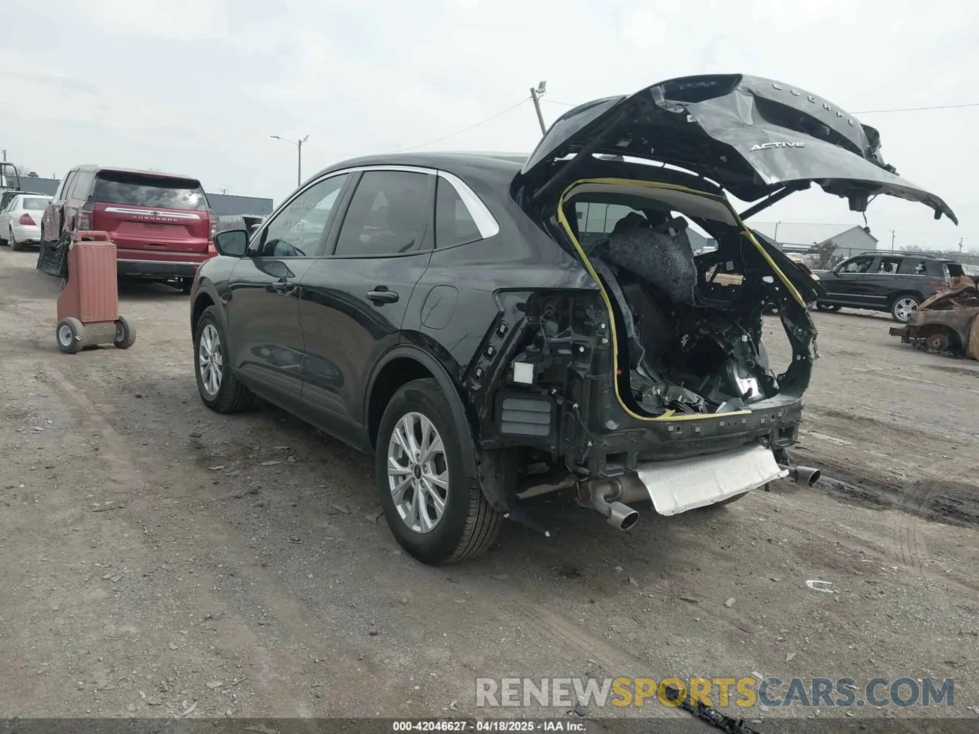 3 Photograph of a damaged car 1FMCU9GN8RUA09134 FORD ESCAPE 2024