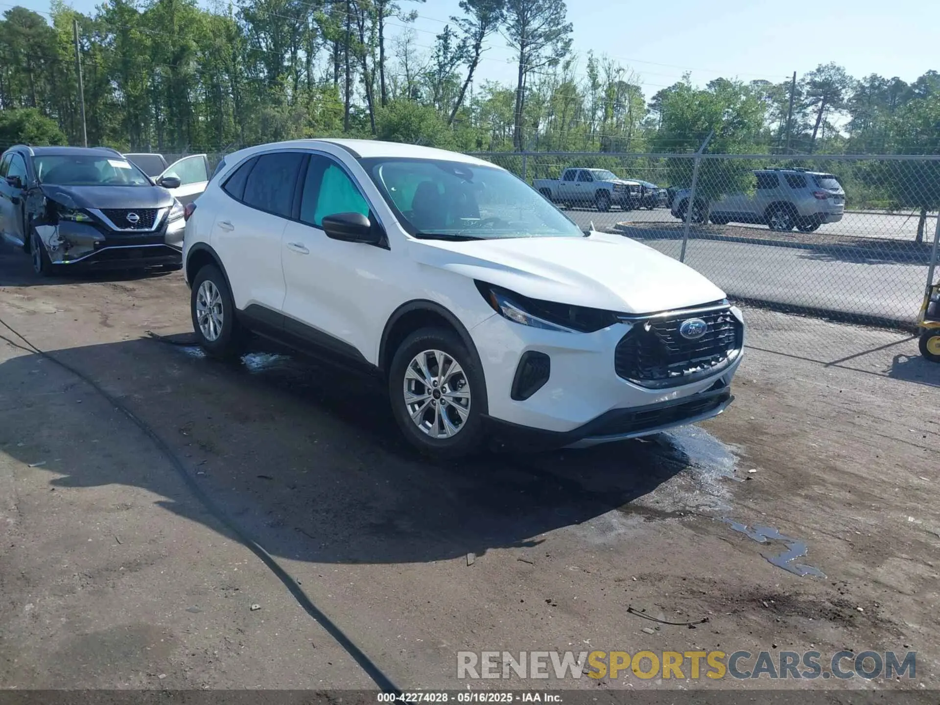 1 Photograph of a damaged car 1FMCU9GN8RUA13572 FORD ESCAPE 2024
