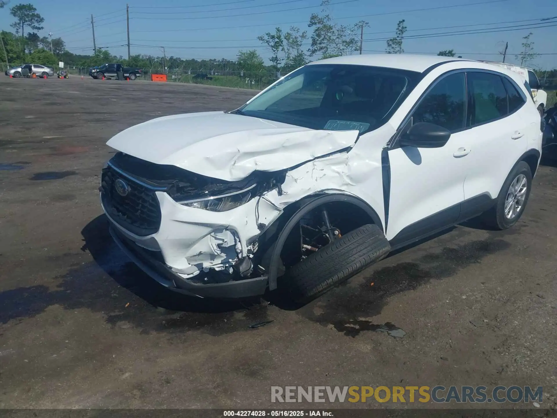 6 Photograph of a damaged car 1FMCU9GN8RUA13572 FORD ESCAPE 2024