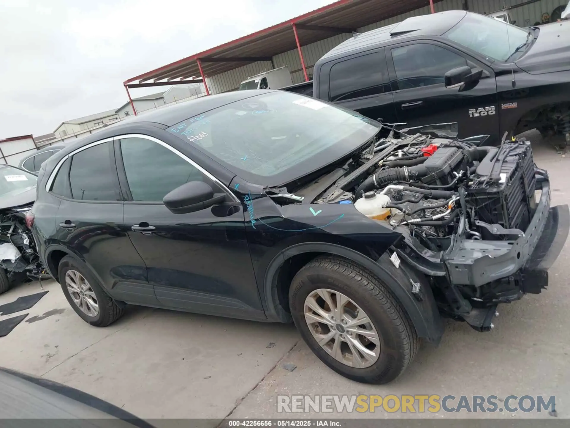 14 Photograph of a damaged car 1FMCU9GN8RUA92886 FORD ESCAPE 2024