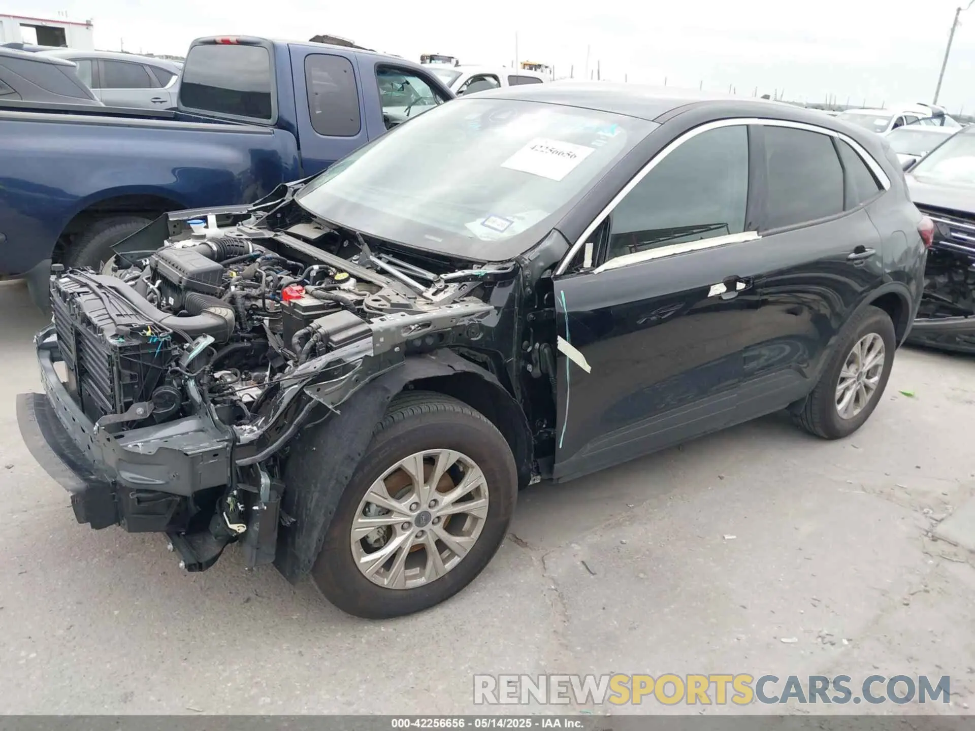 2 Photograph of a damaged car 1FMCU9GN8RUA92886 FORD ESCAPE 2024