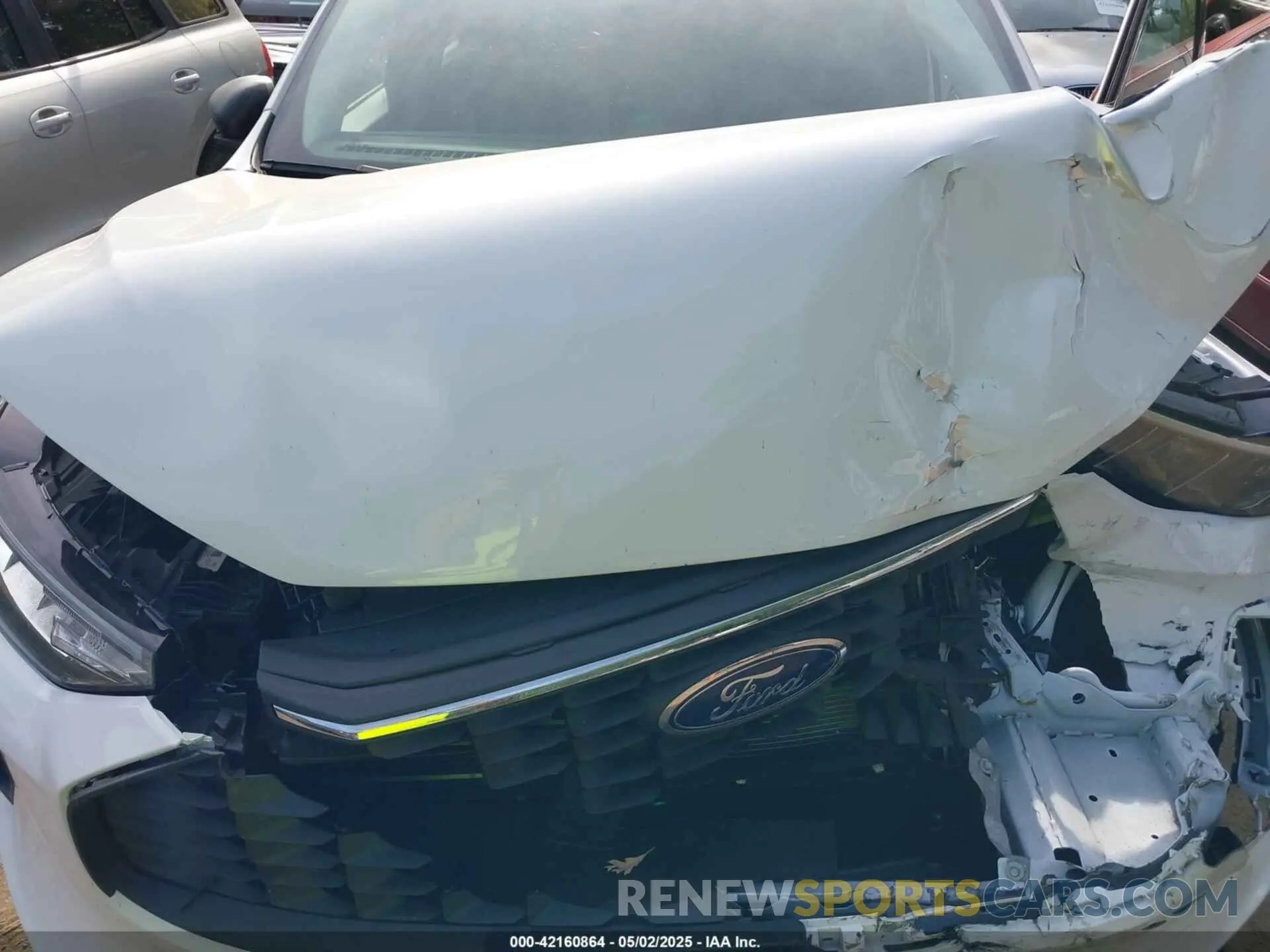 10 Photograph of a damaged car 1FMCU9GN9RUB46907 FORD ESCAPE 2024