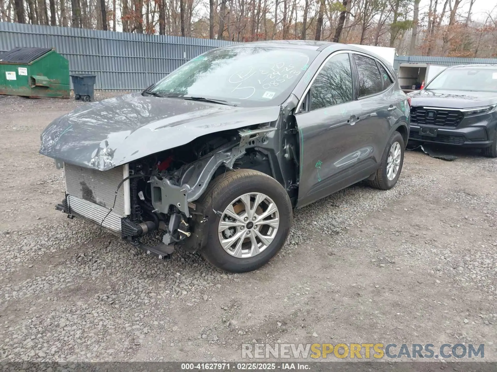 2 Photograph of a damaged car 1FMCU9GNXRUA08583 FORD ESCAPE 2024