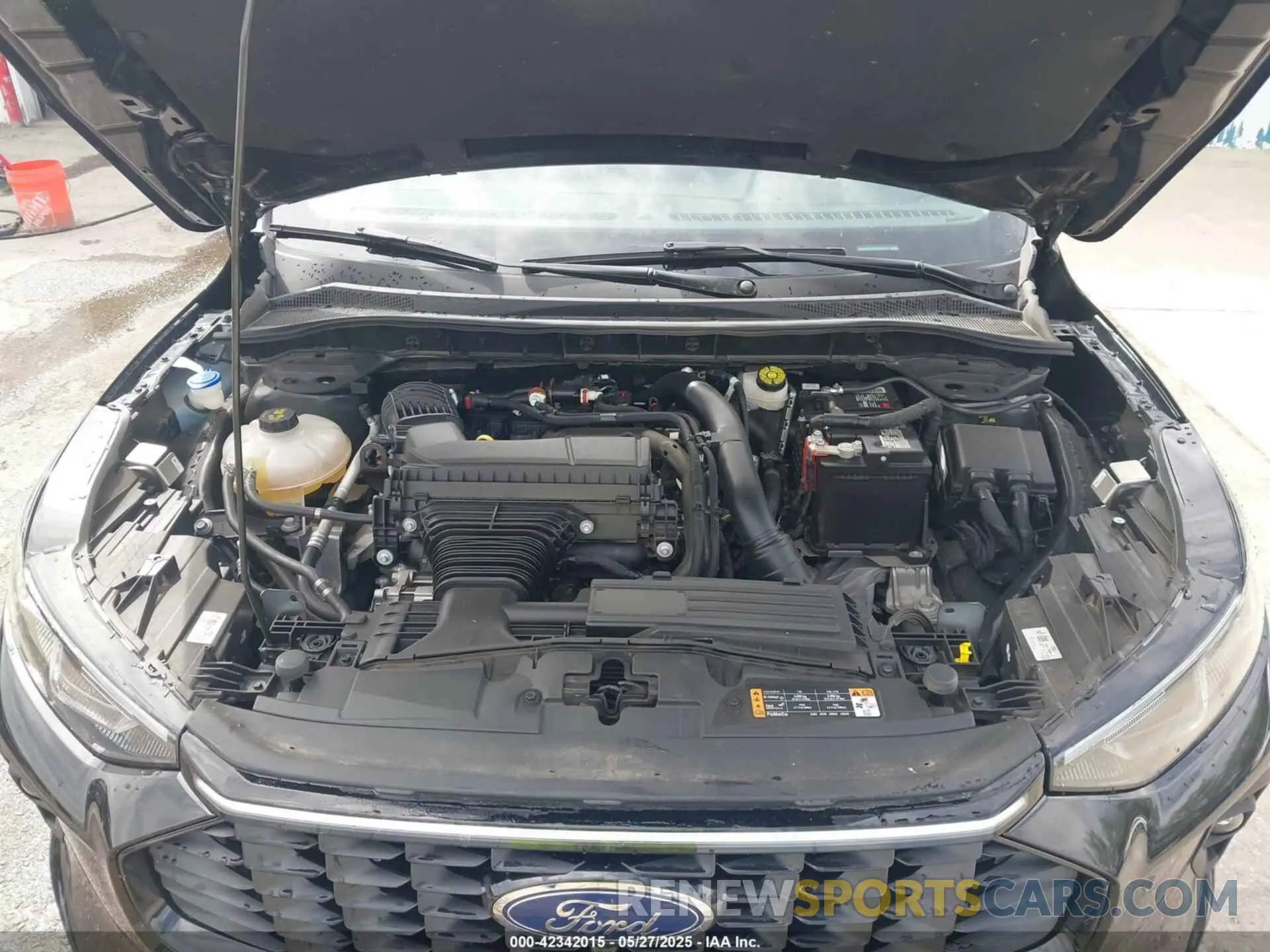 10 Photograph of a damaged car 1FMCU9JA2RUA35721 FORD ESCAPE 2024