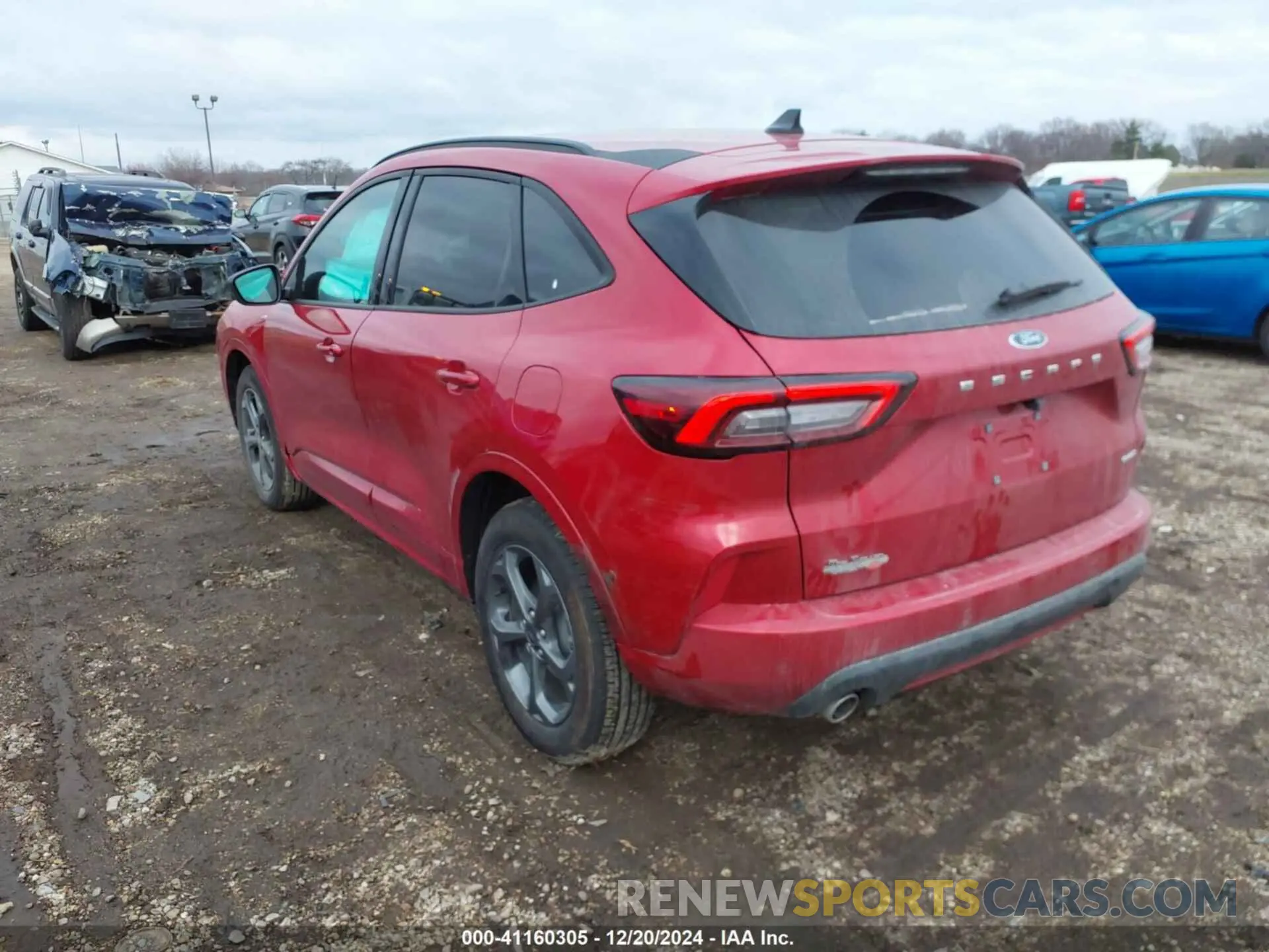 3 Photograph of a damaged car 1FMCU9MN0RUB47660 FORD ESCAPE 2024