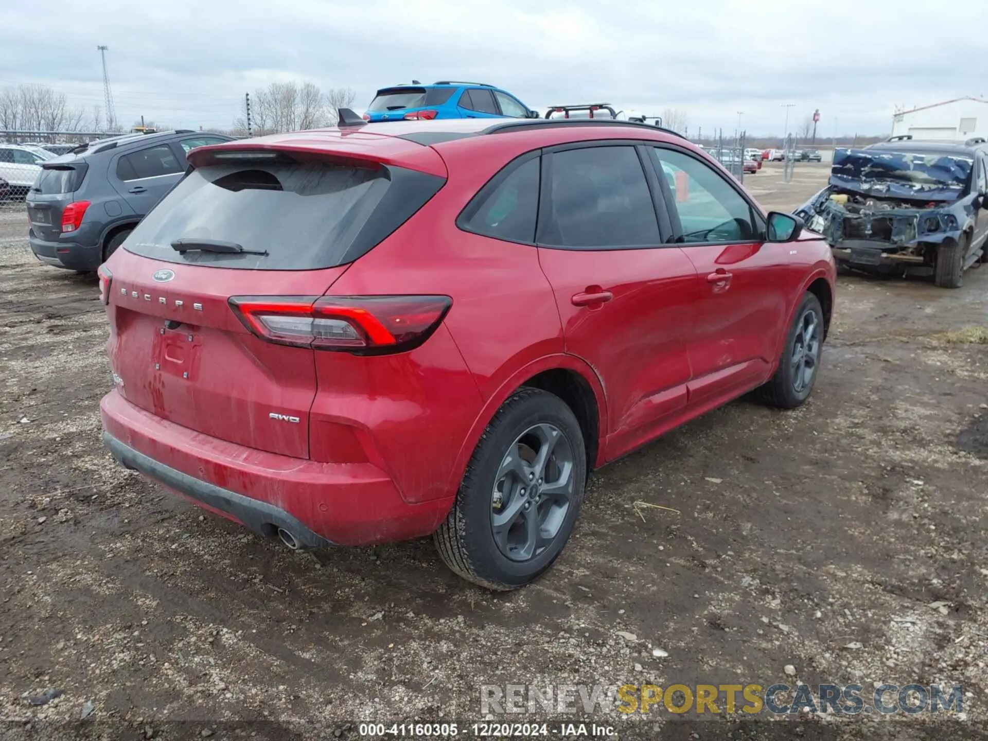 4 Photograph of a damaged car 1FMCU9MN0RUB47660 FORD ESCAPE 2024