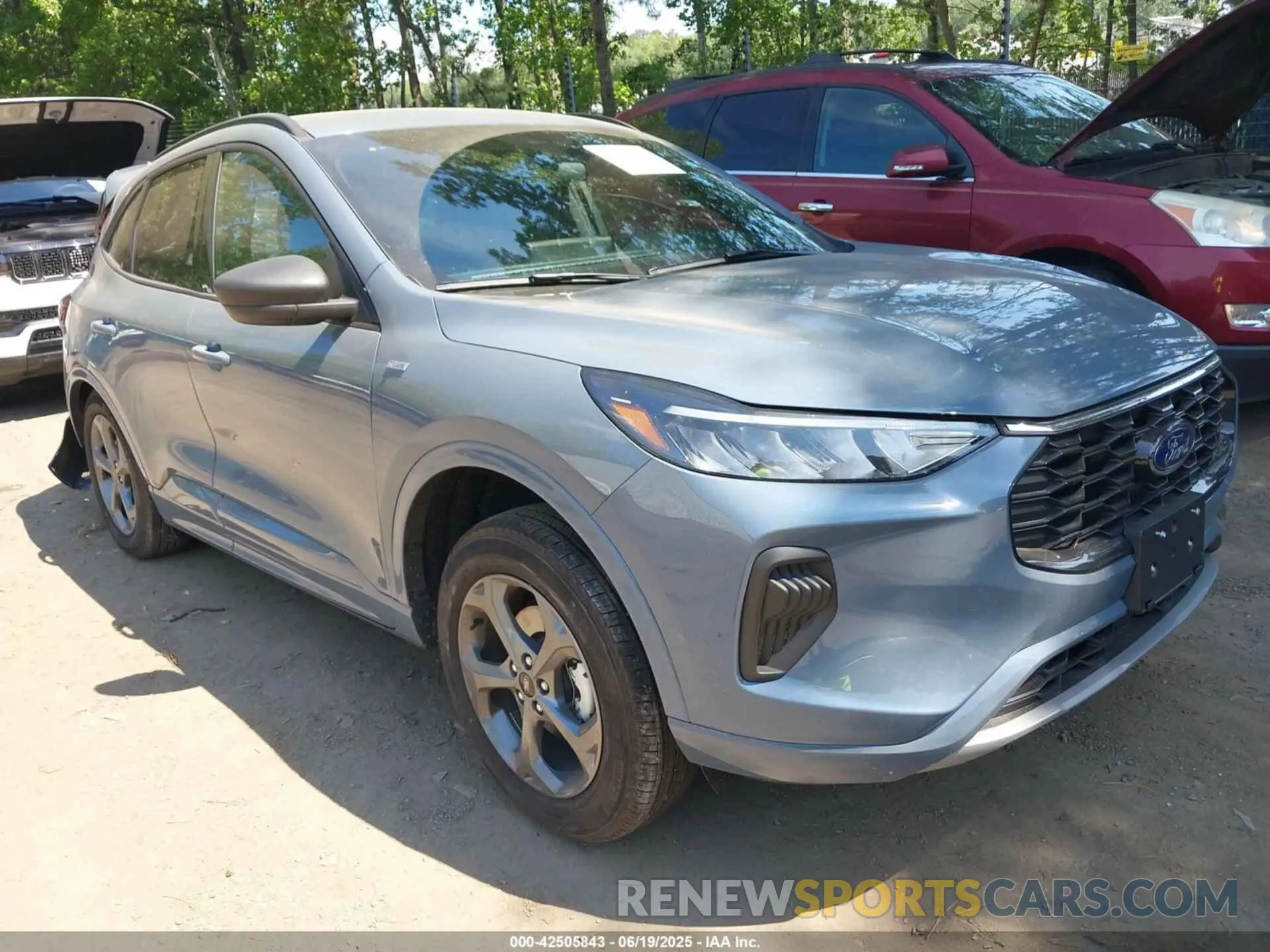1 Photograph of a damaged car 1FMCU9MN2RUB52116 FORD ESCAPE 2024