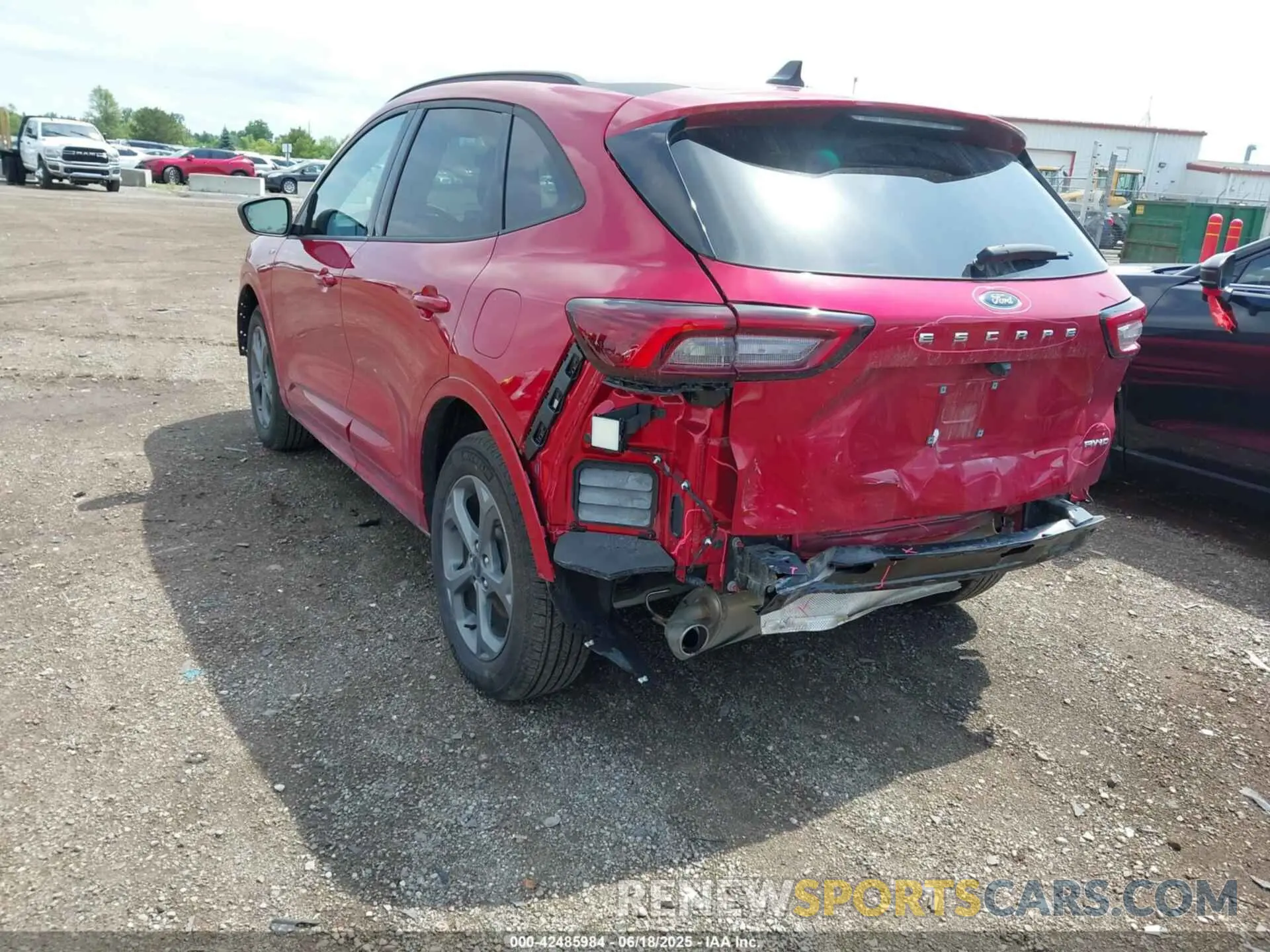 3 Photograph of a damaged car 1FMCU9MN6RUB24898 FORD ESCAPE 2024