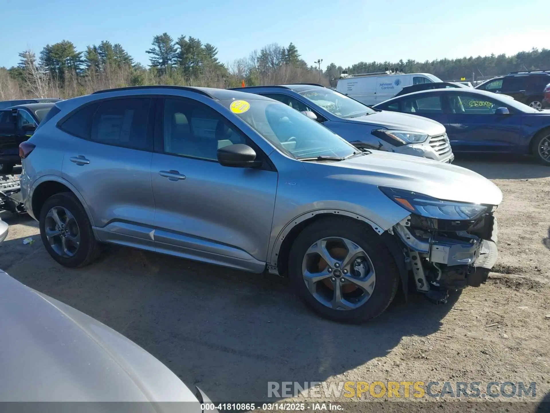 14 Photograph of a damaged car 1FMCU9MN8RUA10143 FORD ESCAPE 2024