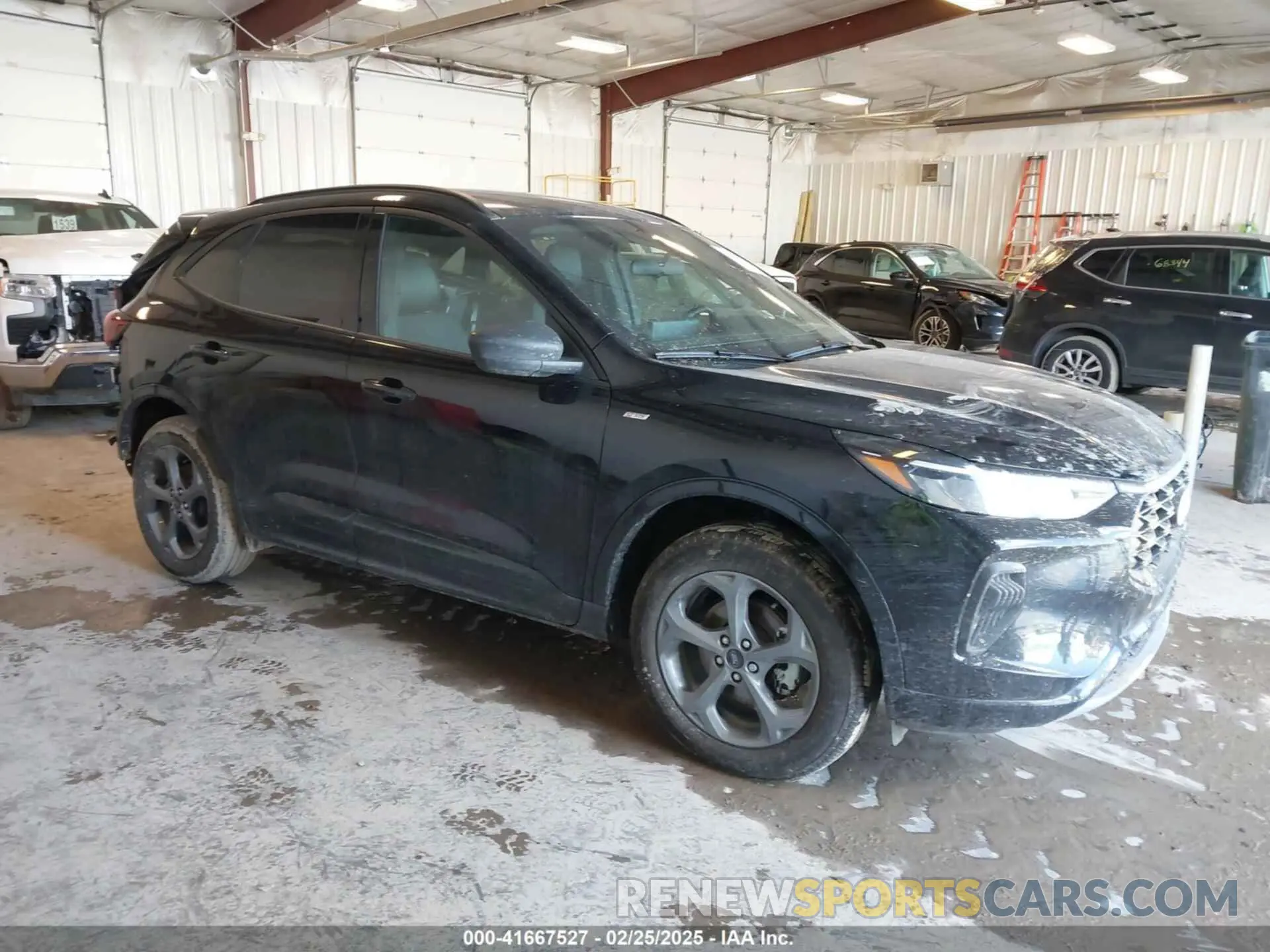 1 Photograph of a damaged car 1FMCU9MNXRUB60884 FORD ESCAPE 2024