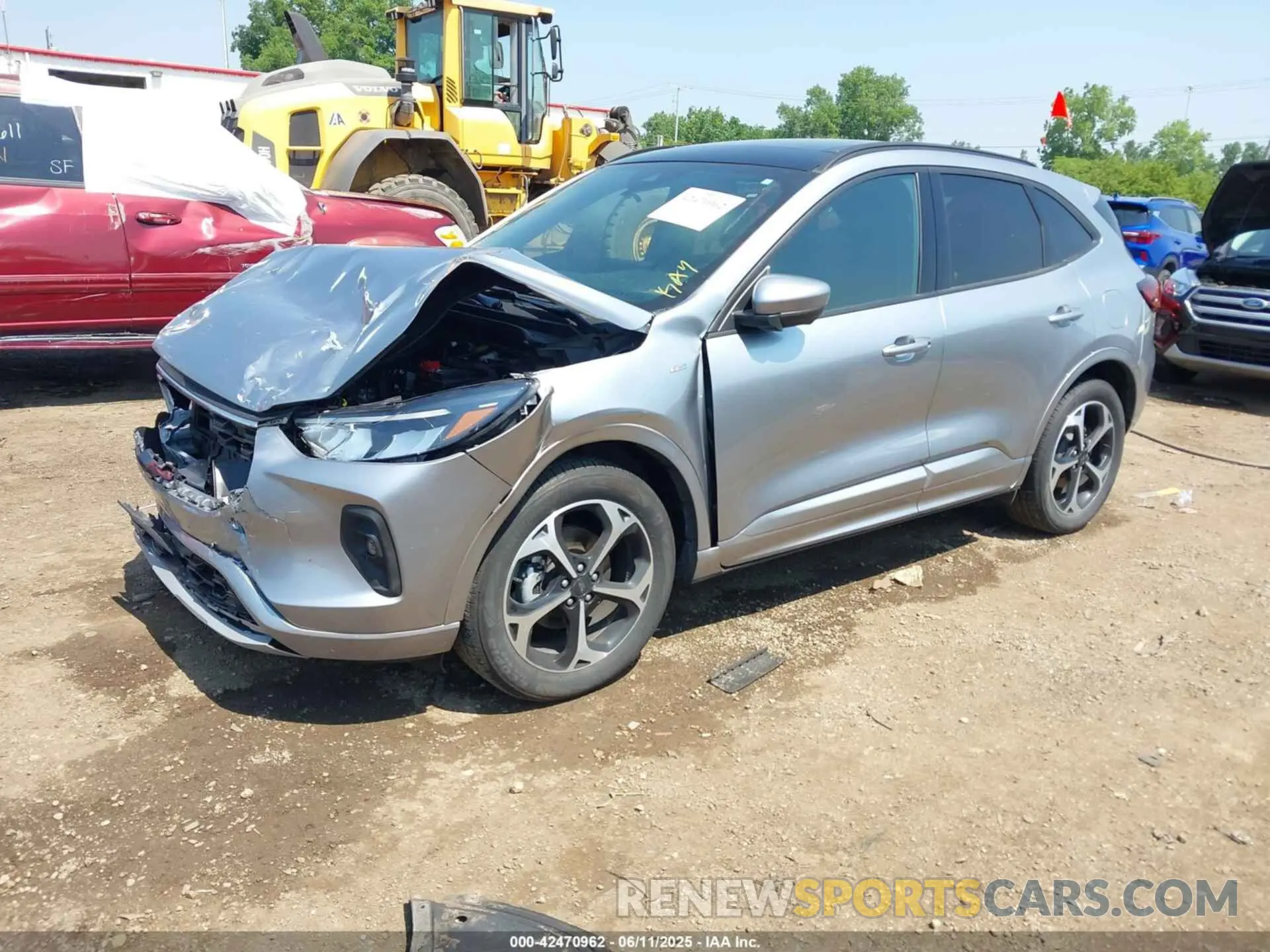 2 Photograph of a damaged car 1FMCU9NA3RUA07808 FORD ESCAPE 2024