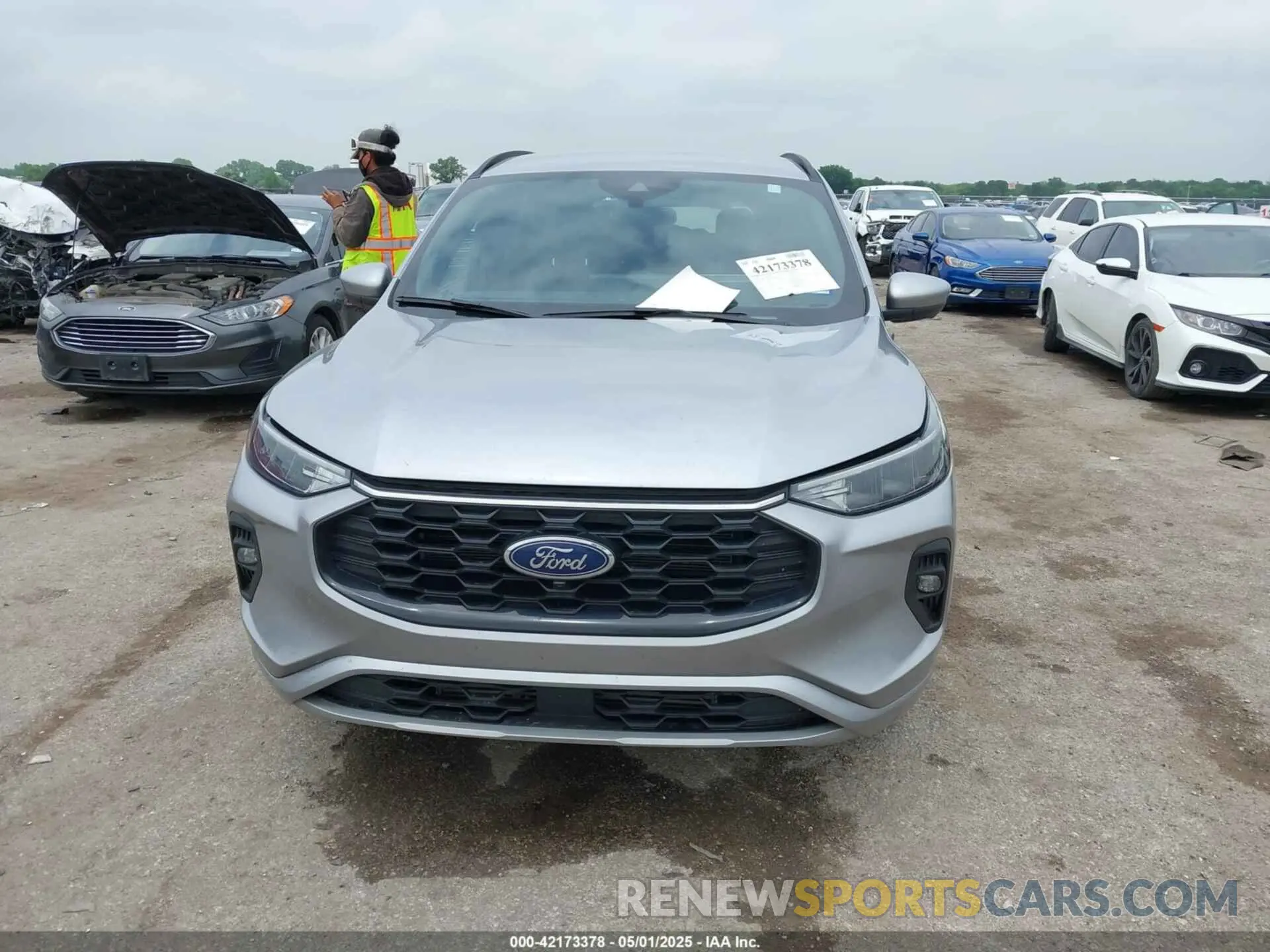 12 Photograph of a damaged car 1FMCU9NA9RUB47765 FORD ESCAPE 2024