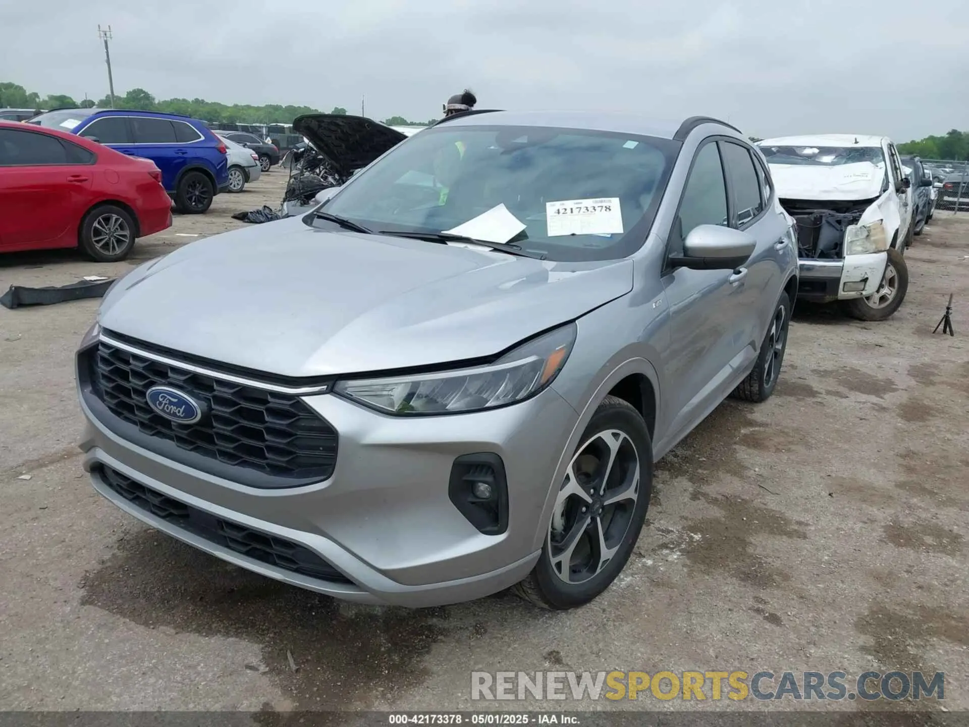 2 Photograph of a damaged car 1FMCU9NA9RUB47765 FORD ESCAPE 2024