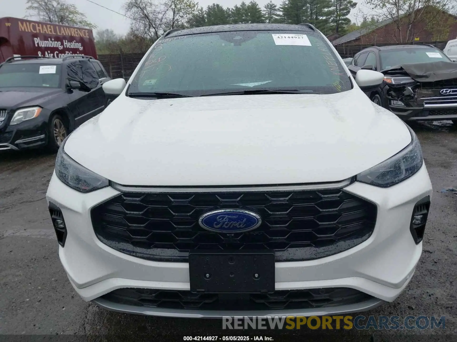 13 Photograph of a damaged car 1FMCU9PA0RUA88473 FORD ESCAPE 2024