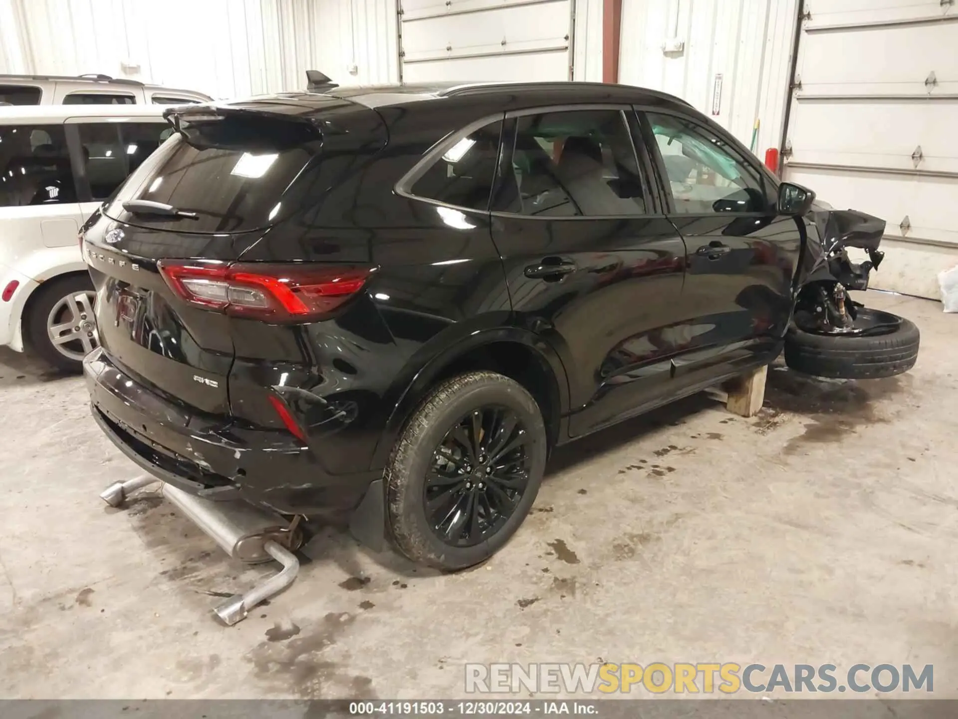 4 Photograph of a damaged car 1FMCU9PA5RUB48263 FORD ESCAPE 2024