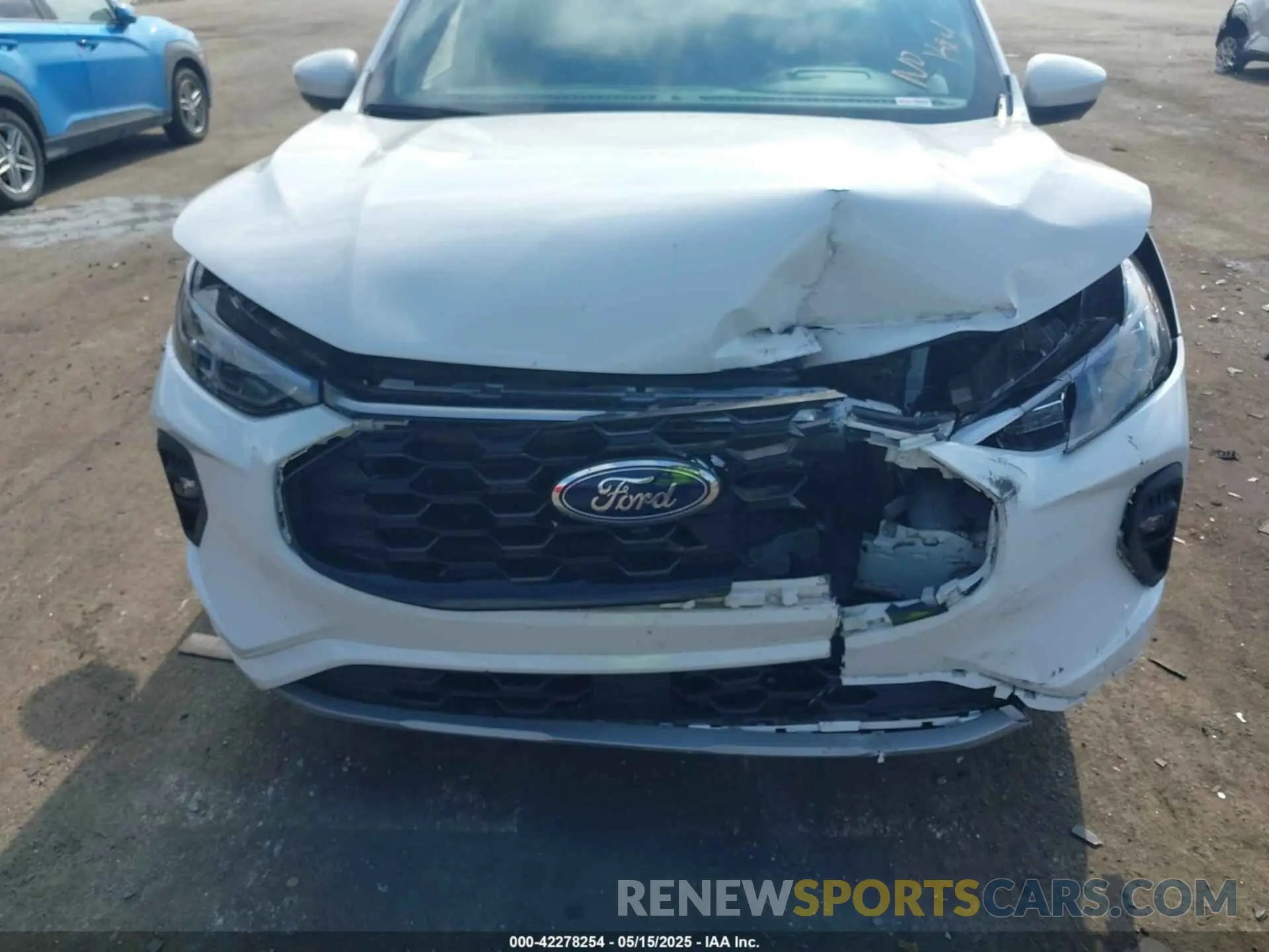 6 Photograph of a damaged car 1FMCU9PZ8RUA07743 FORD ESCAPE 2024