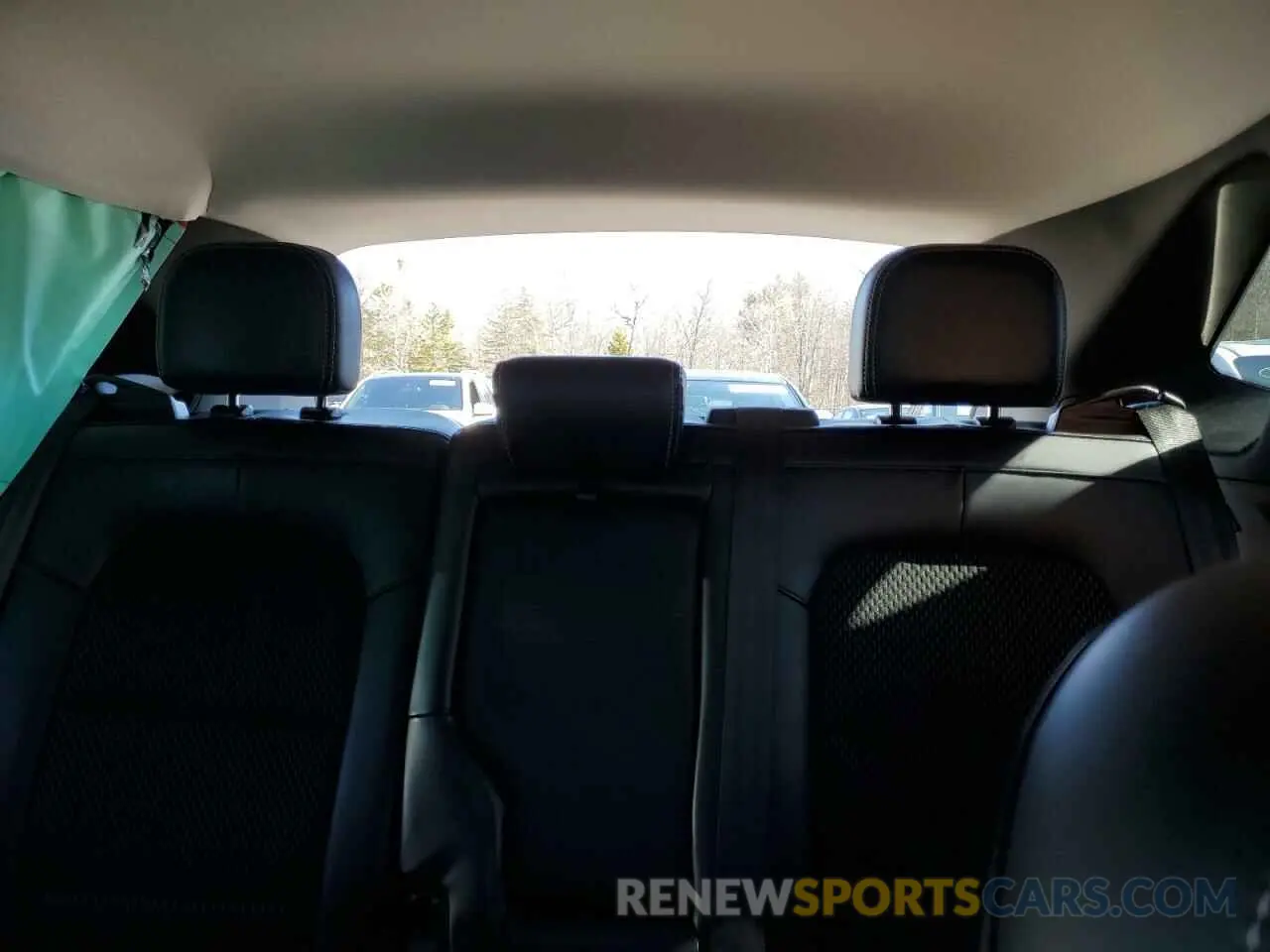 10 Photograph of a damaged car 1FMCU0E12SUA38906 FORD ESCAPE 2025