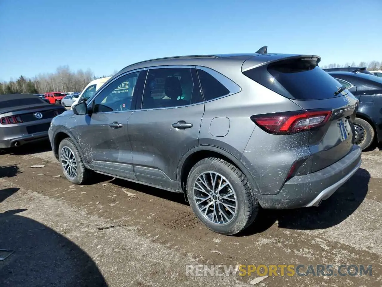 2 Photograph of a damaged car 1FMCU0E12SUA38906 FORD ESCAPE 2025