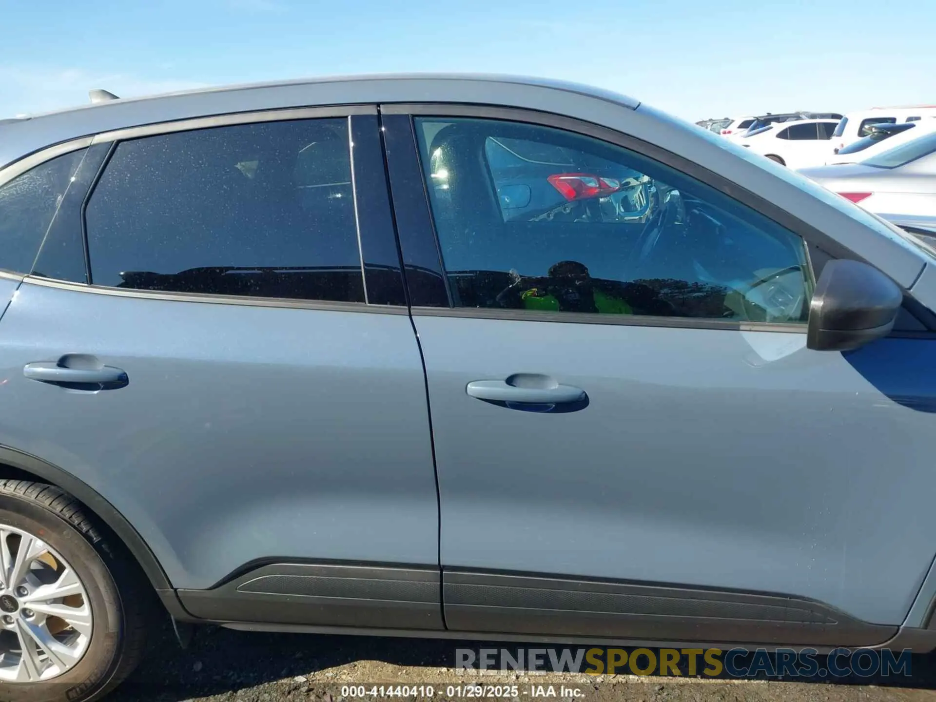 13 Photograph of a damaged car 1FMCU0GN7SUA05786 FORD ESCAPE 2025
