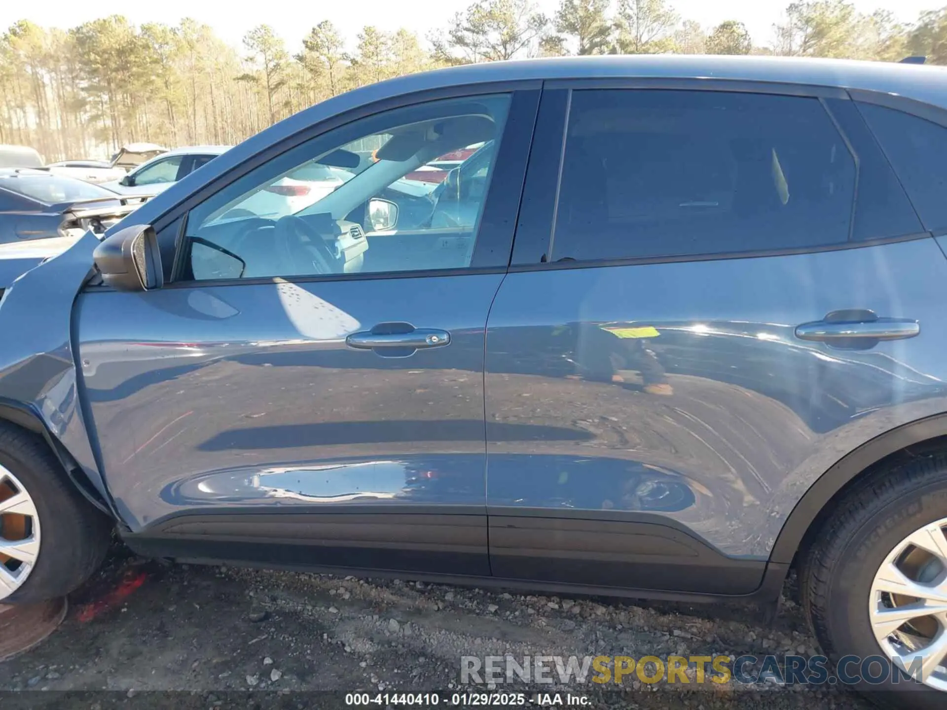 14 Photograph of a damaged car 1FMCU0GN7SUA05786 FORD ESCAPE 2025