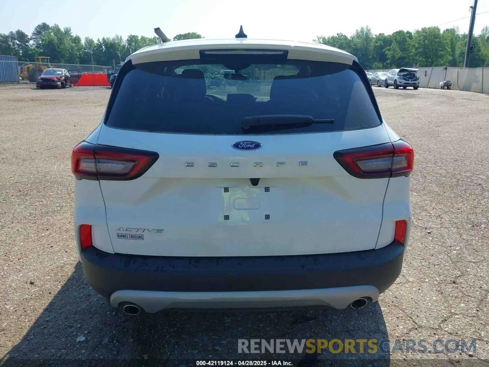 16 Photograph of a damaged car 1FMCU0GN7SUA37654 FORD ESCAPE 2025
