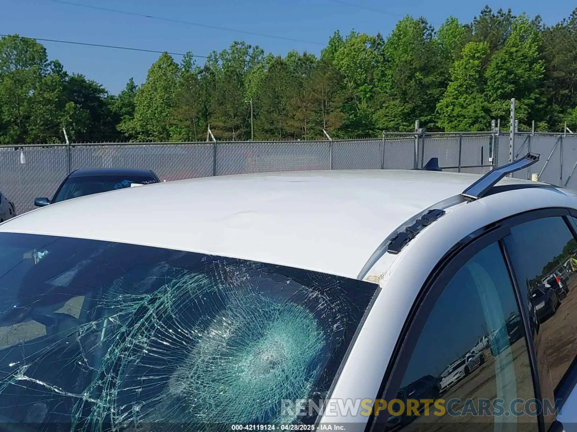 6 Photograph of a damaged car 1FMCU0GN7SUA37654 FORD ESCAPE 2025