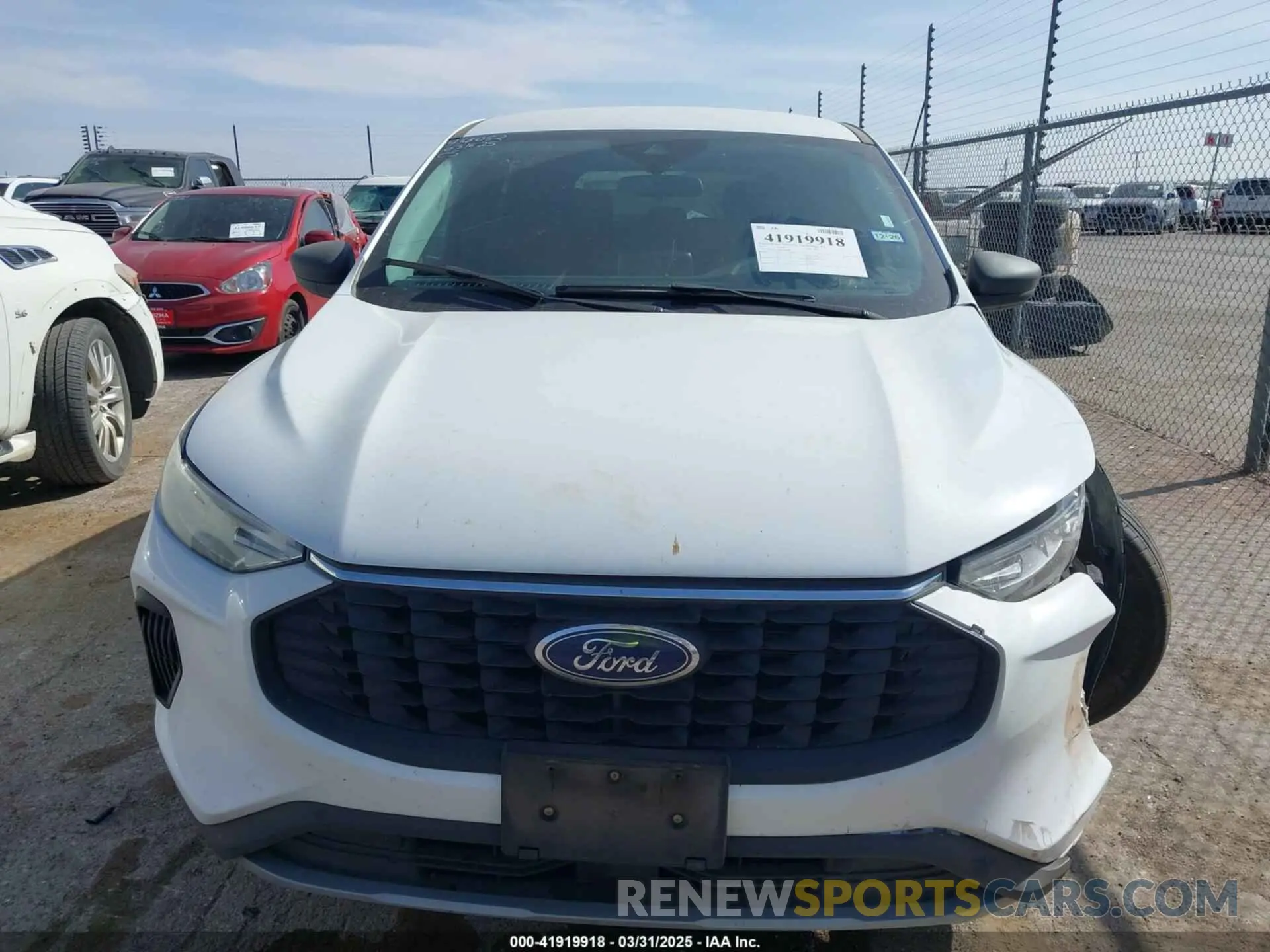 12 Photograph of a damaged car 1FMCU0GN7SUA42806 FORD ESCAPE 2025