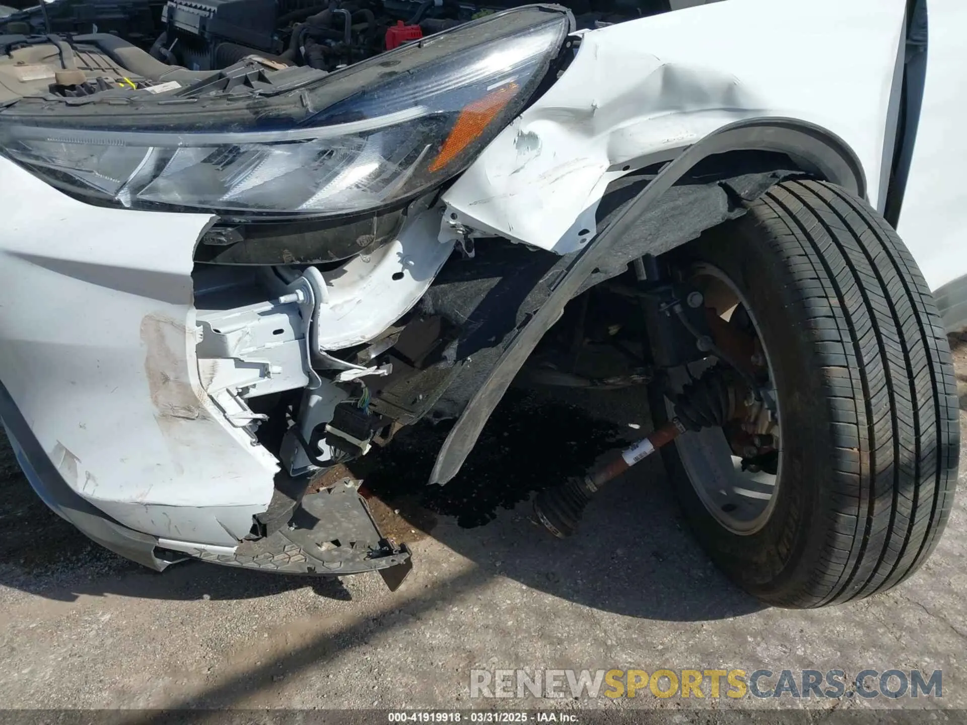 6 Photograph of a damaged car 1FMCU0GN7SUA42806 FORD ESCAPE 2025