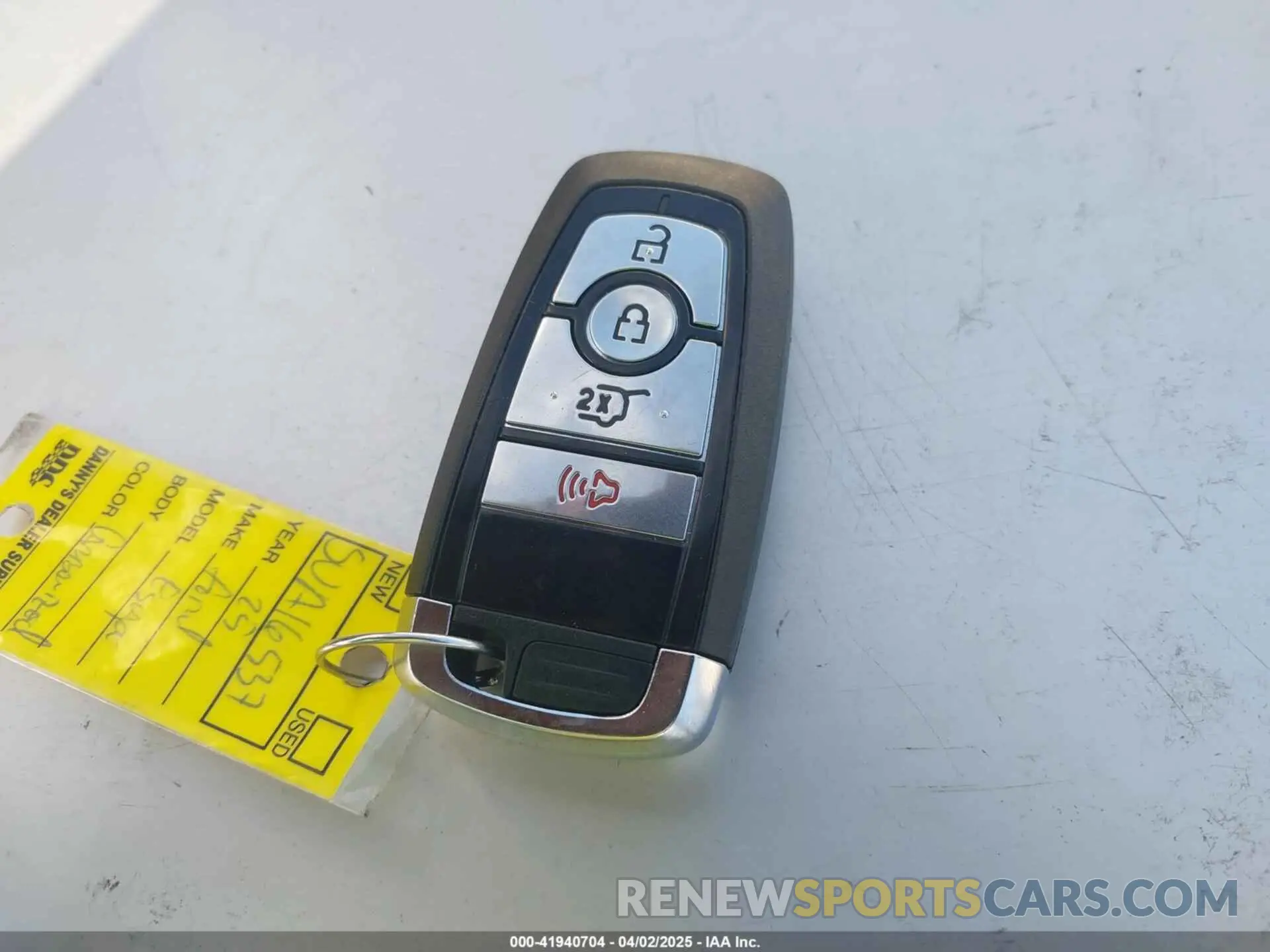 11 Photograph of a damaged car 1FMCU0GN8SUA16537 FORD ESCAPE 2025