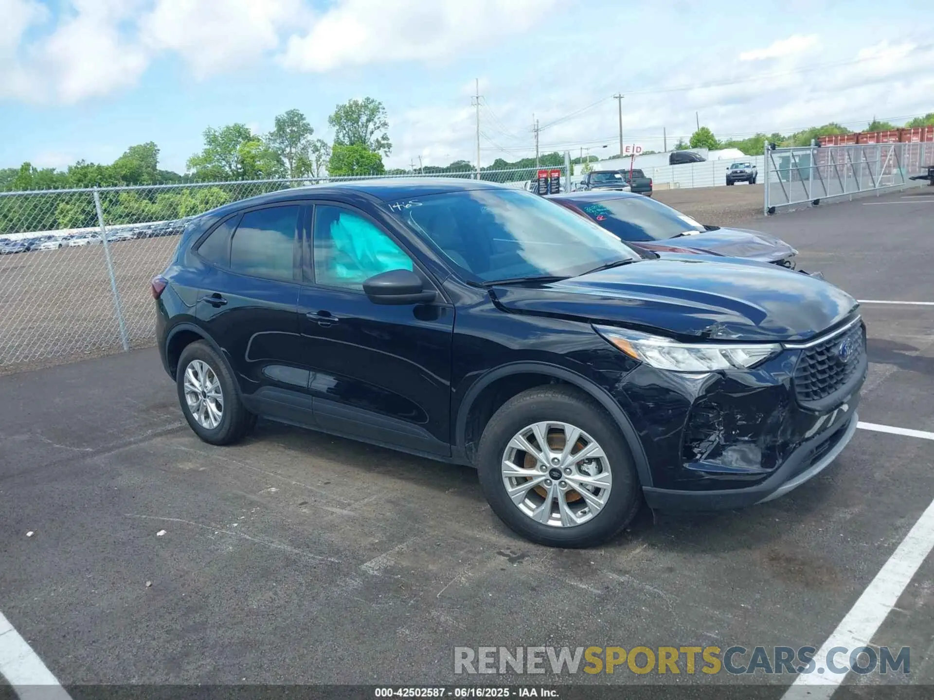 1 Photograph of a damaged car 1FMCU0GN9SUA67139 FORD ESCAPE 2025