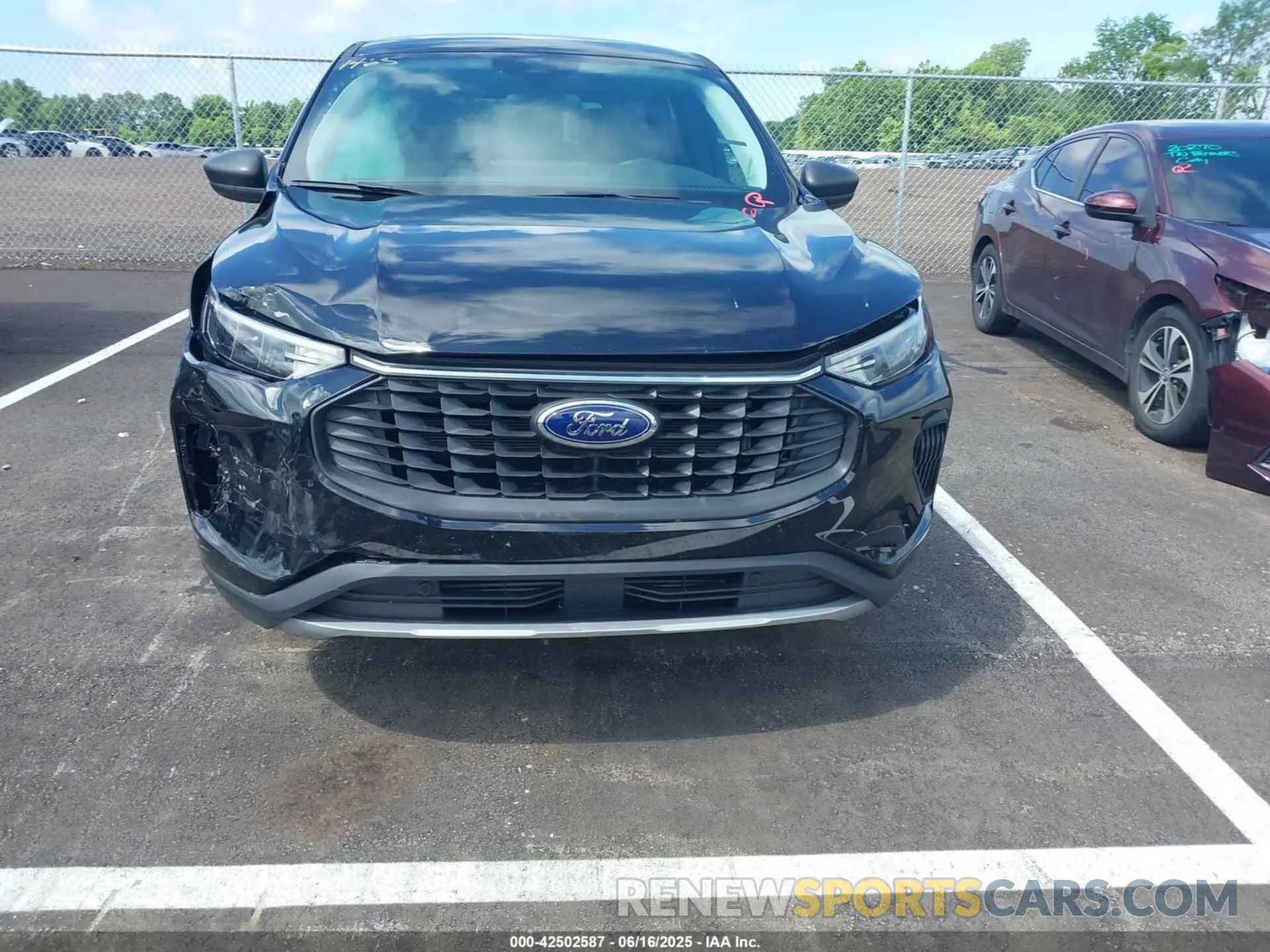 12 Photograph of a damaged car 1FMCU0GN9SUA67139 FORD ESCAPE 2025