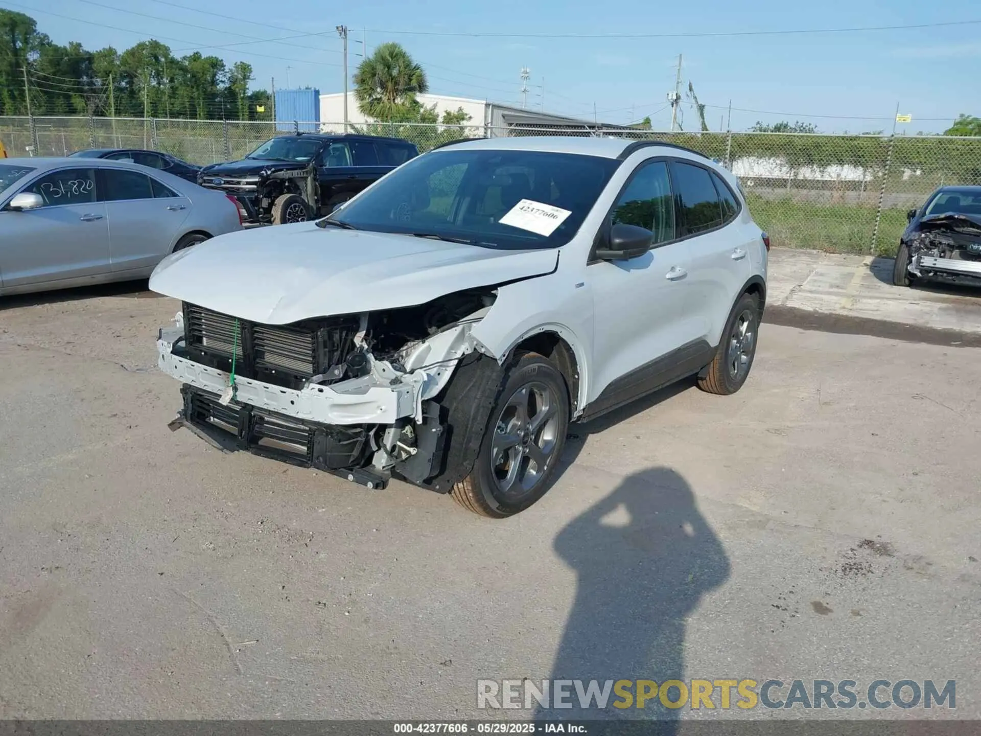 2 Photograph of a damaged car 1FMCU0MN1SUA57032 FORD ESCAPE 2025