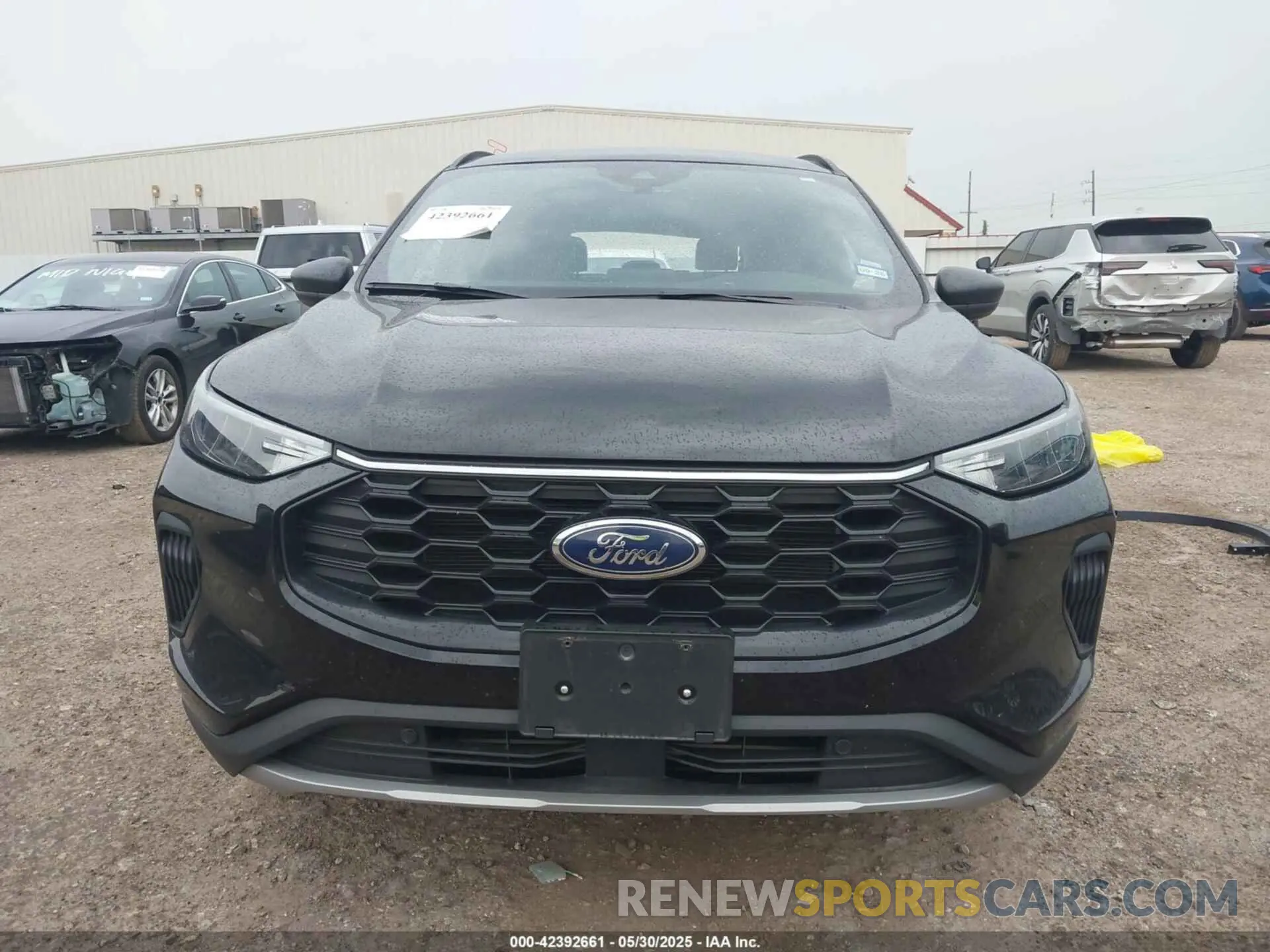 12 Photograph of a damaged car 1FMCU0MN2SUA09328 FORD ESCAPE 2025