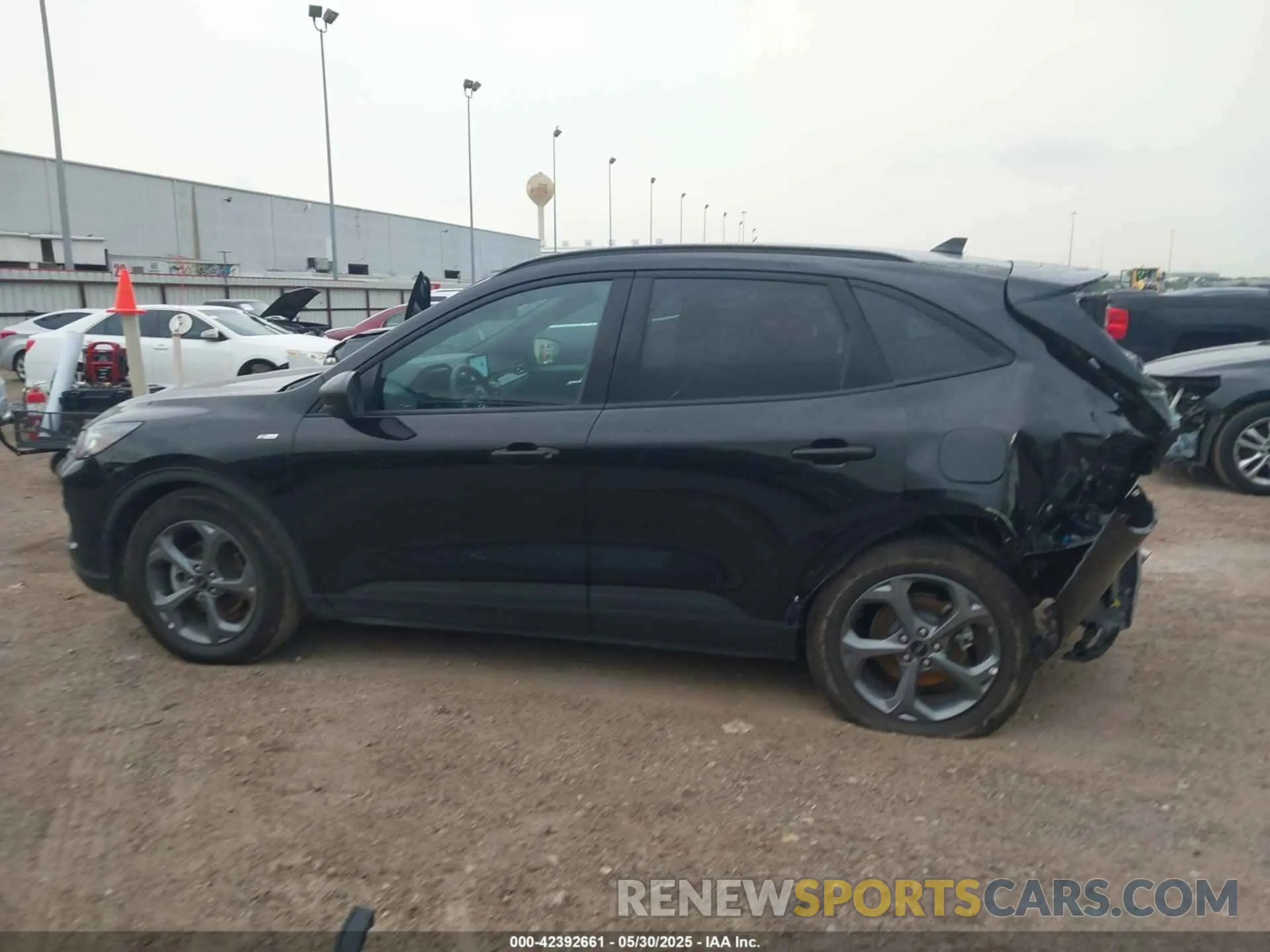 14 Photograph of a damaged car 1FMCU0MN2SUA09328 FORD ESCAPE 2025