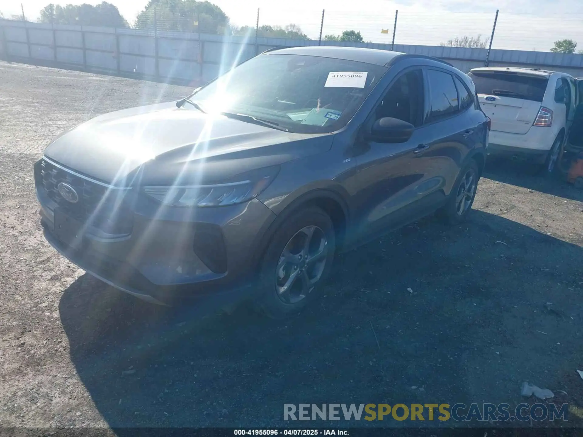 2 Photograph of a damaged car 1FMCU0MN9SUA09360 FORD ESCAPE 2025
